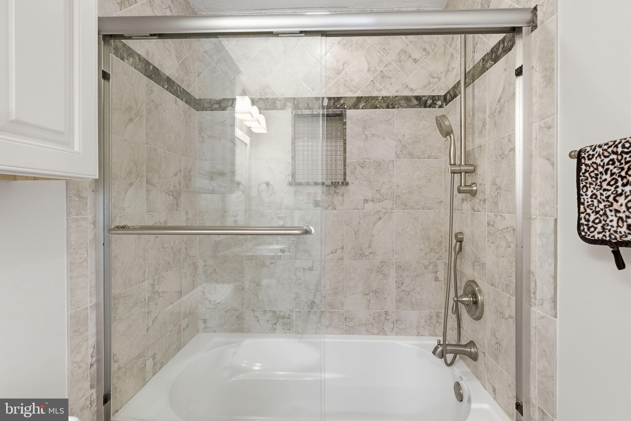 BONIWOOD - Residential