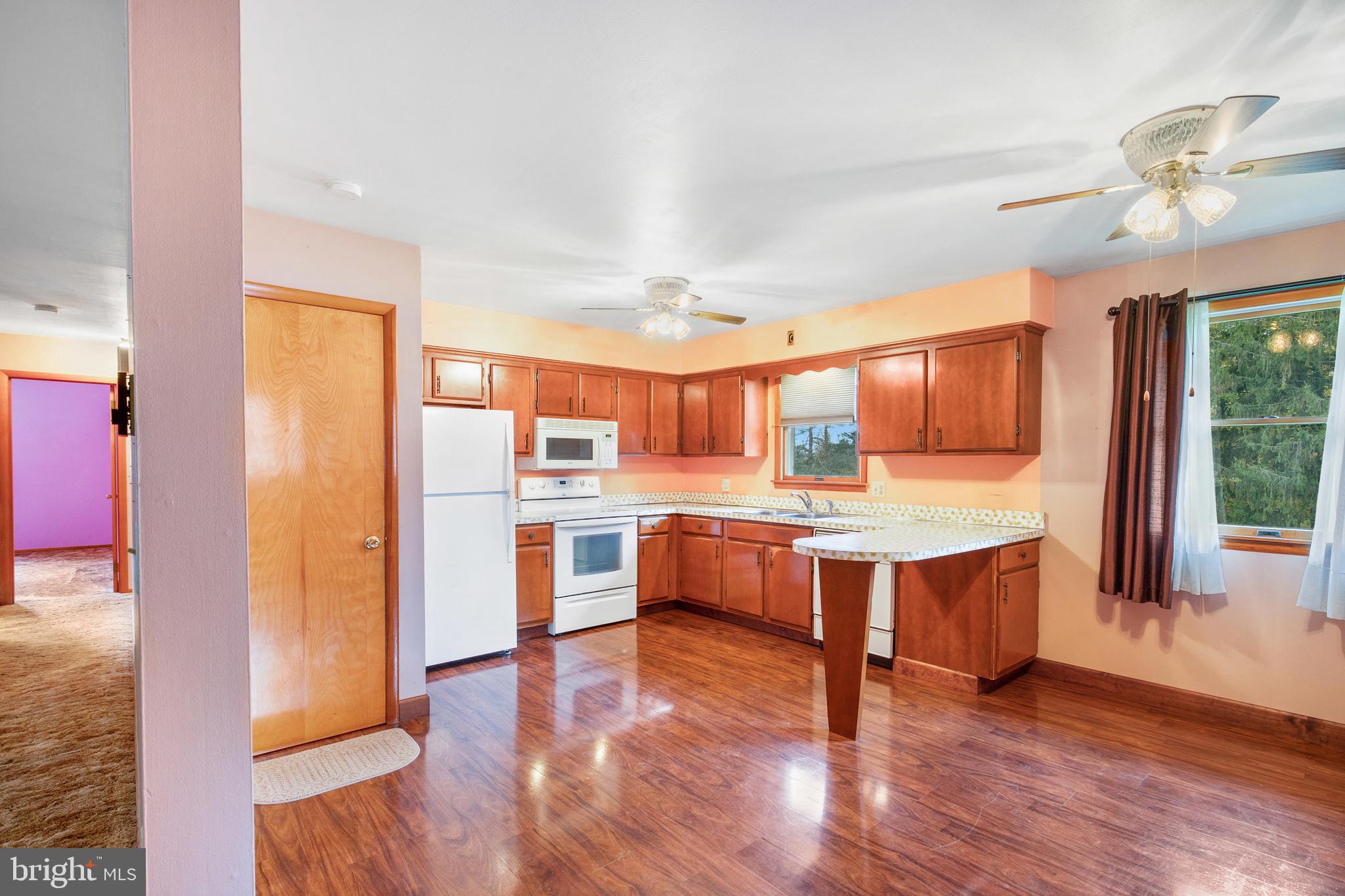 SUMMIT - Residential