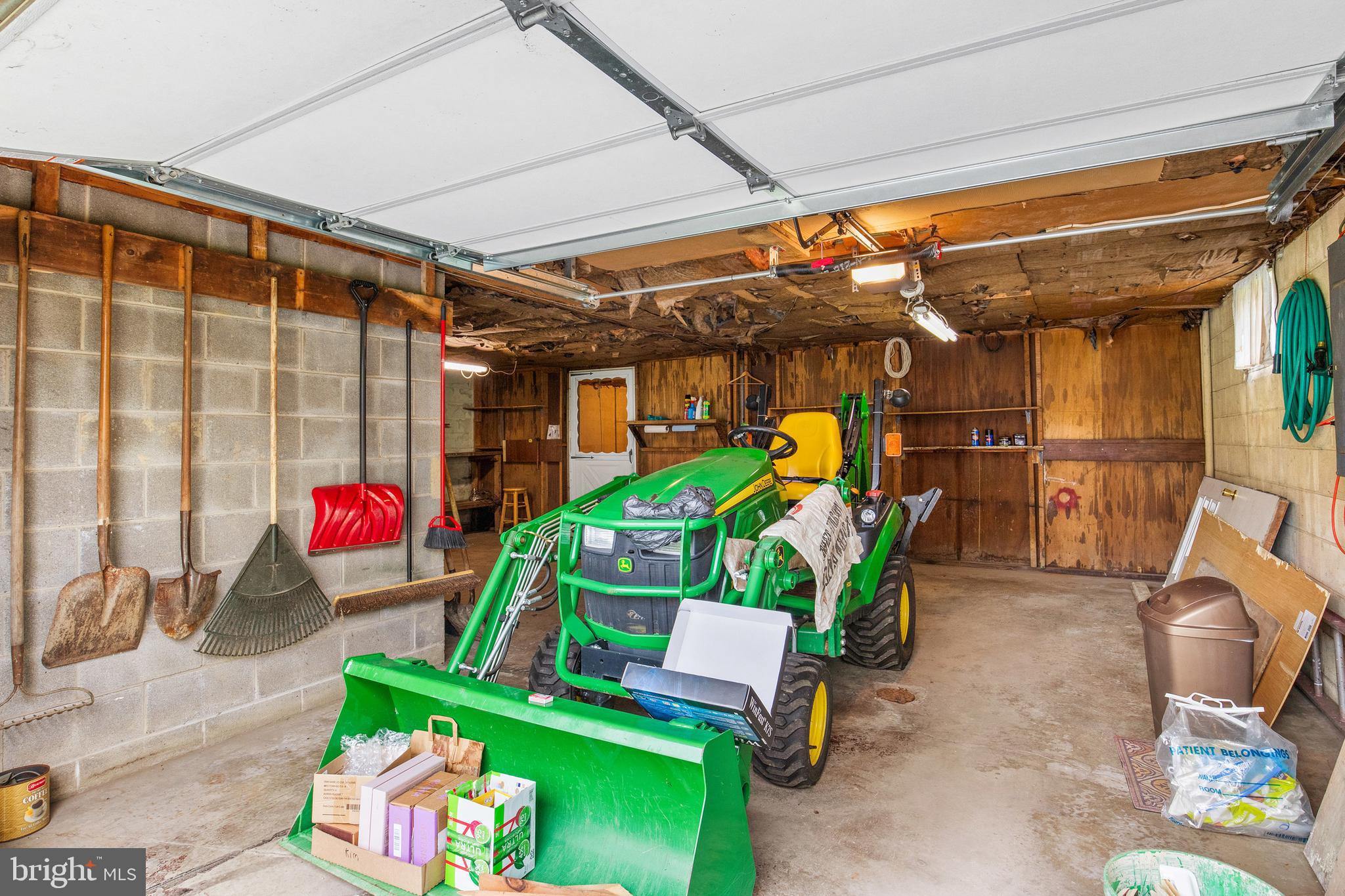 SUMMIT - Residential