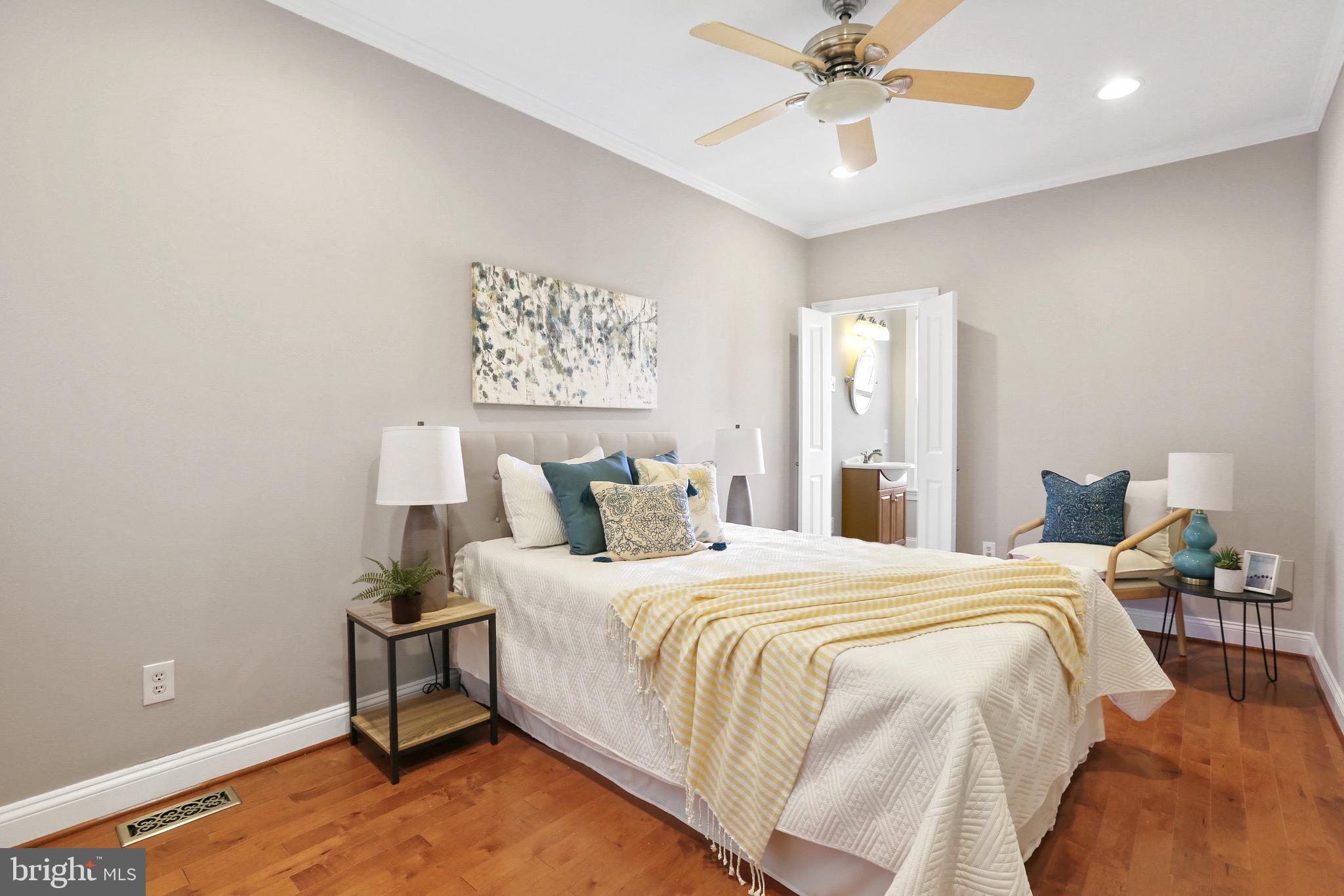 UPPER FELLS POINT - Residential