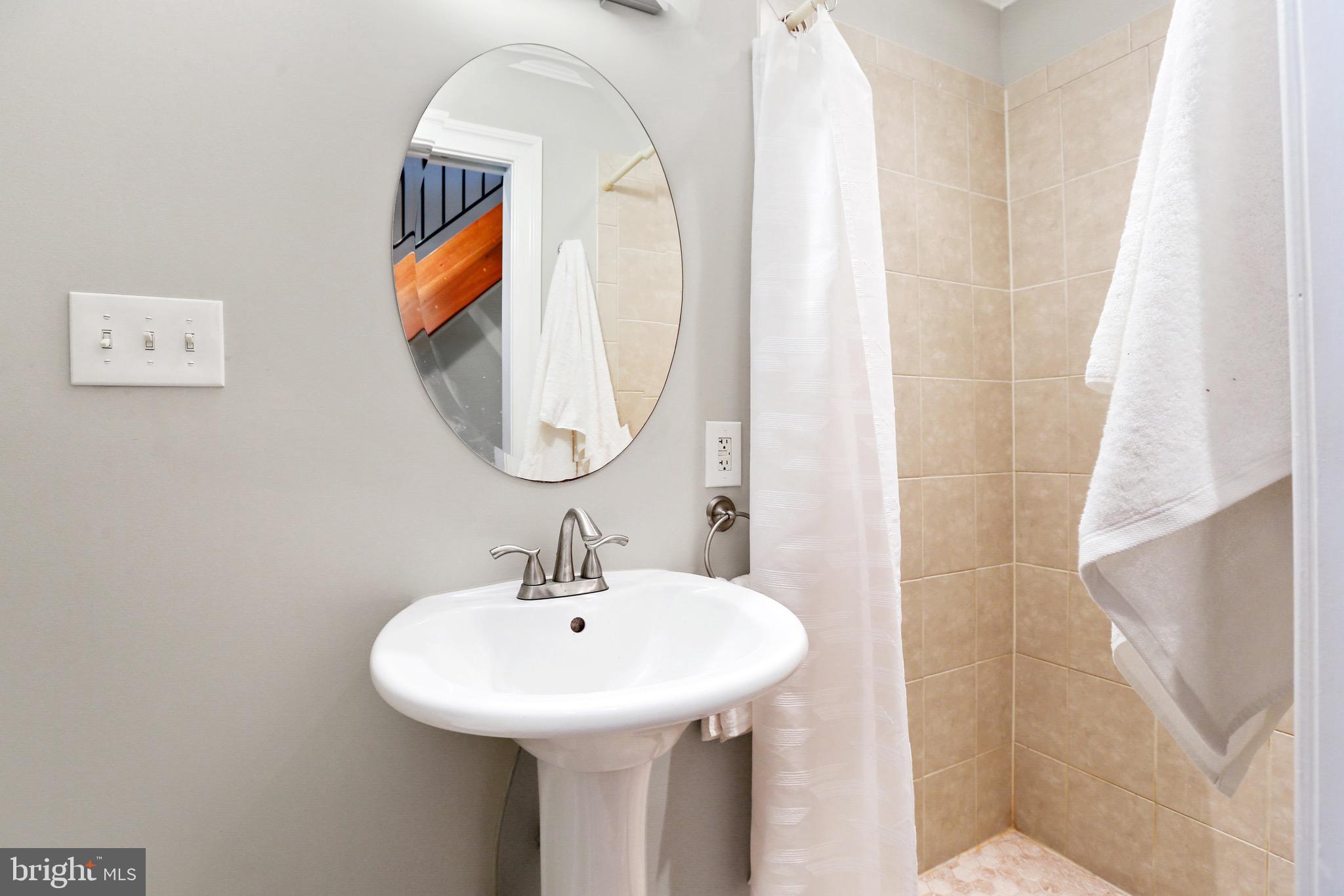 UPPER FELLS POINT - Residential