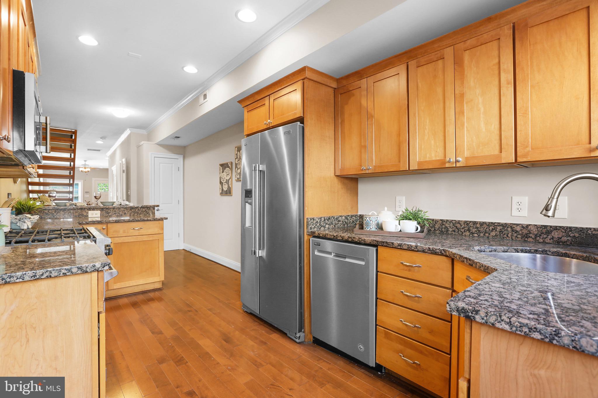 UPPER FELLS POINT - Residential