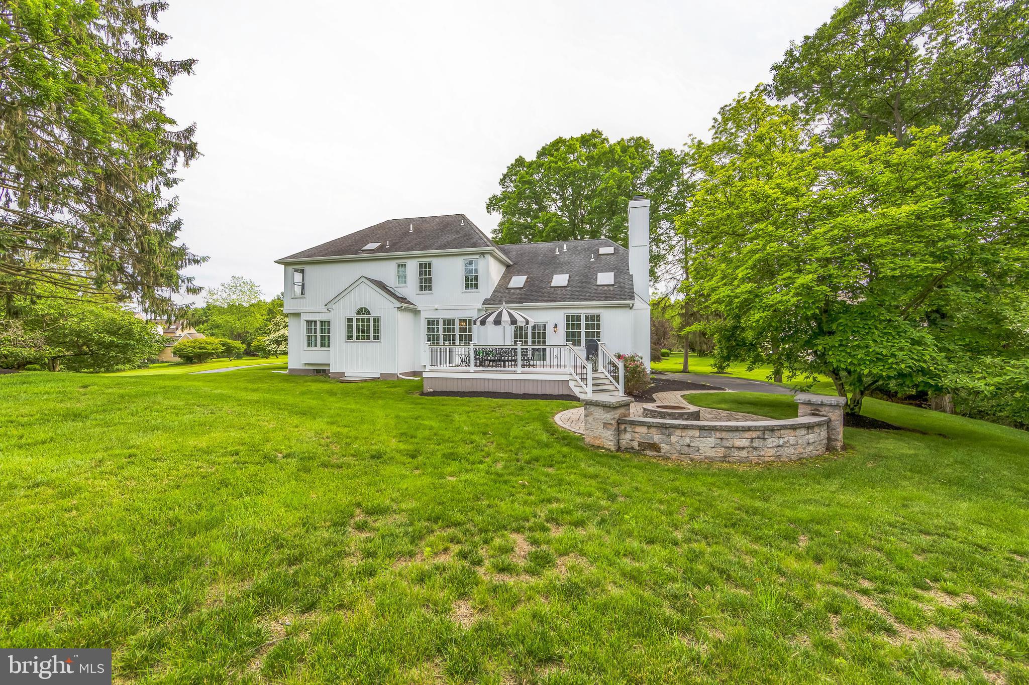 1427 HAMPTON DRIVE