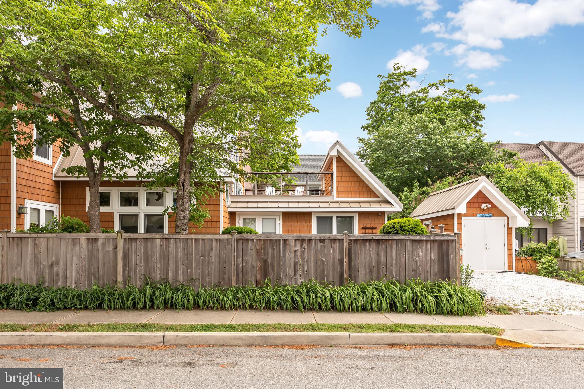 NORTH REHOBOTH - Residential