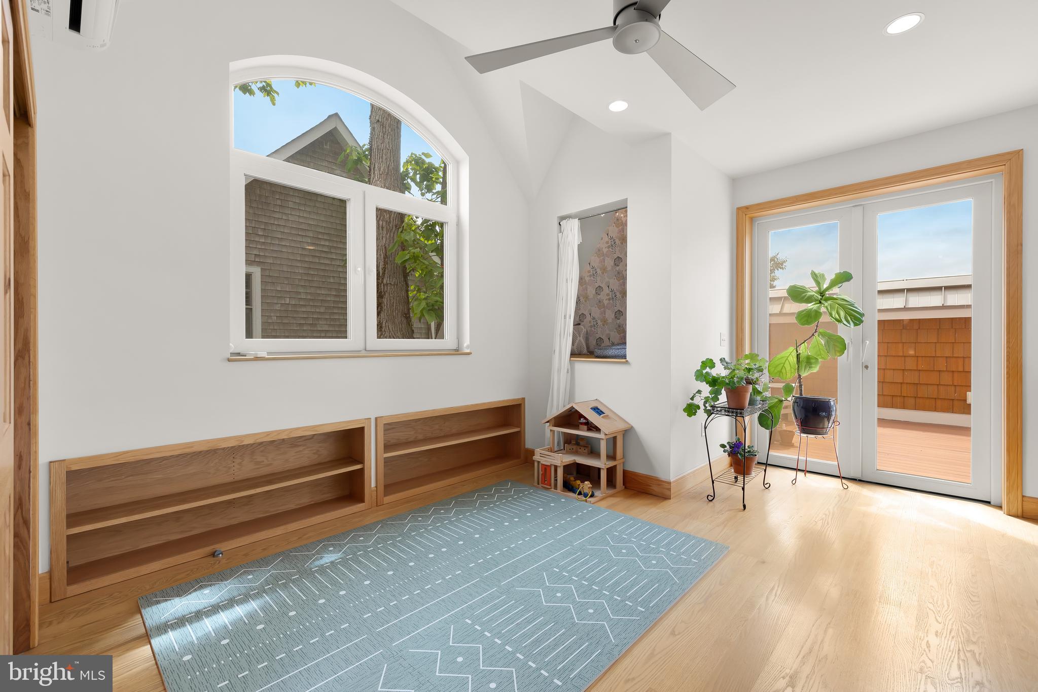 NORTH REHOBOTH - Residential