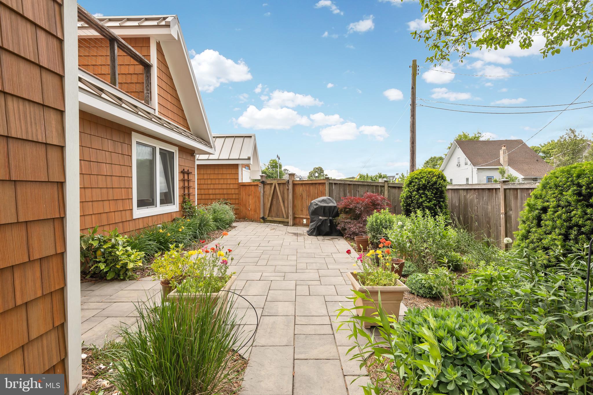 NORTH REHOBOTH - Residential