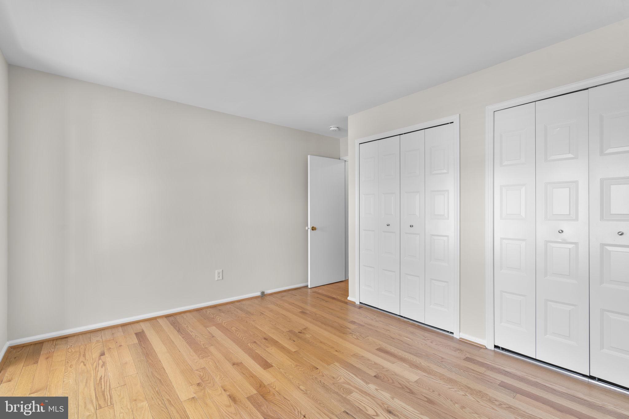 LONG REACH - Residential