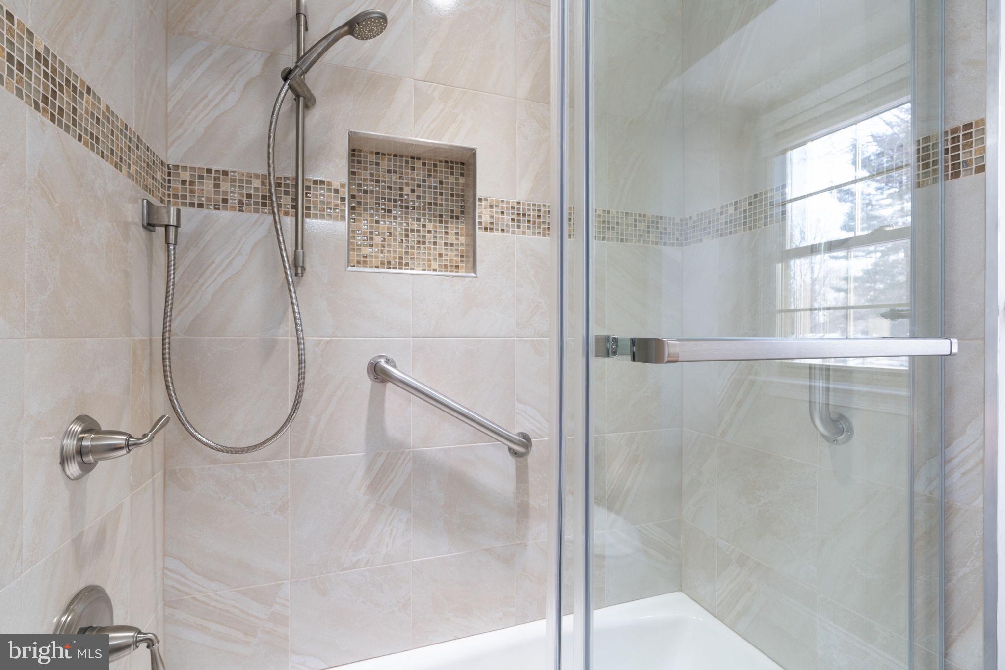 LONG REACH - Residential