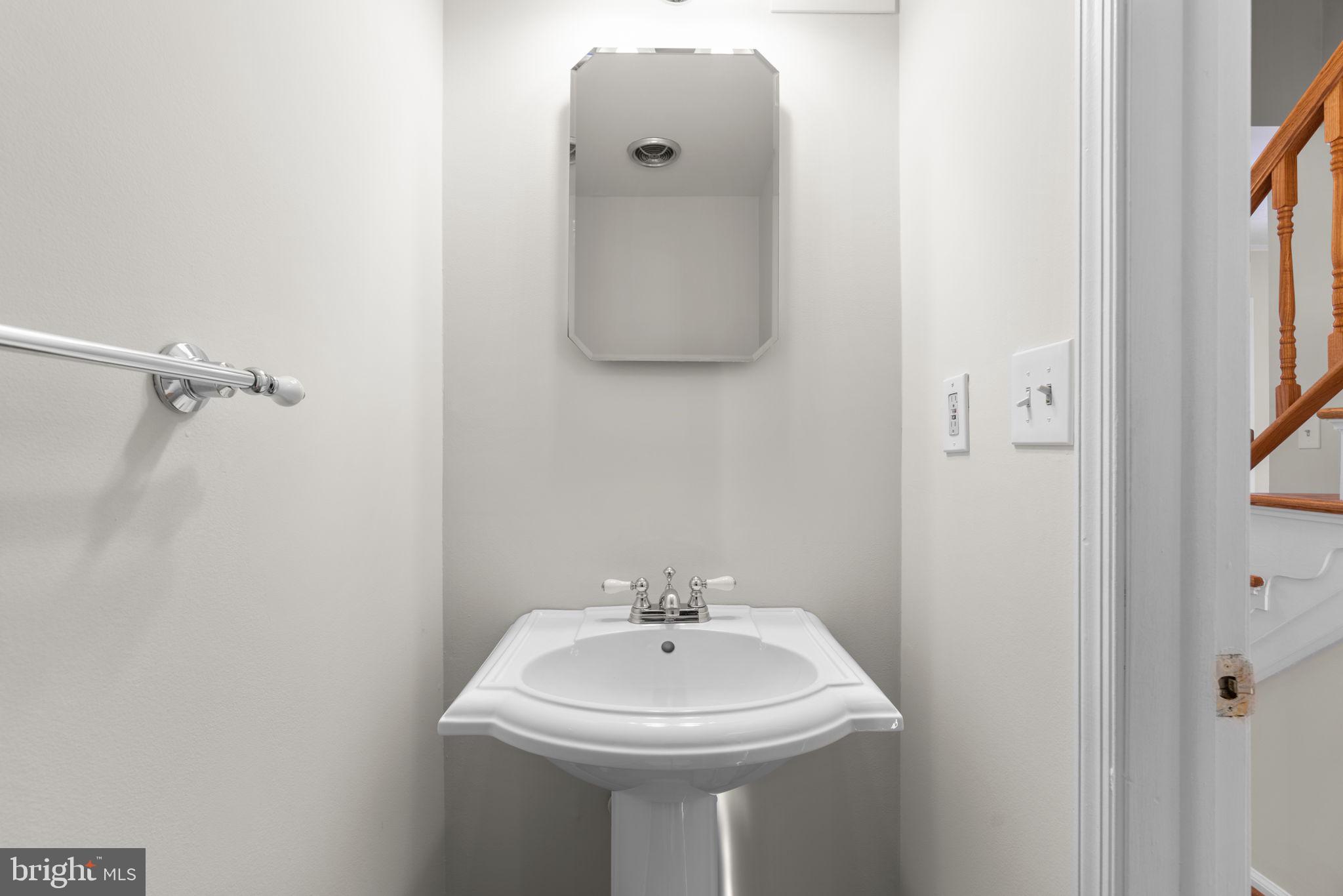 LONG REACH - Residential