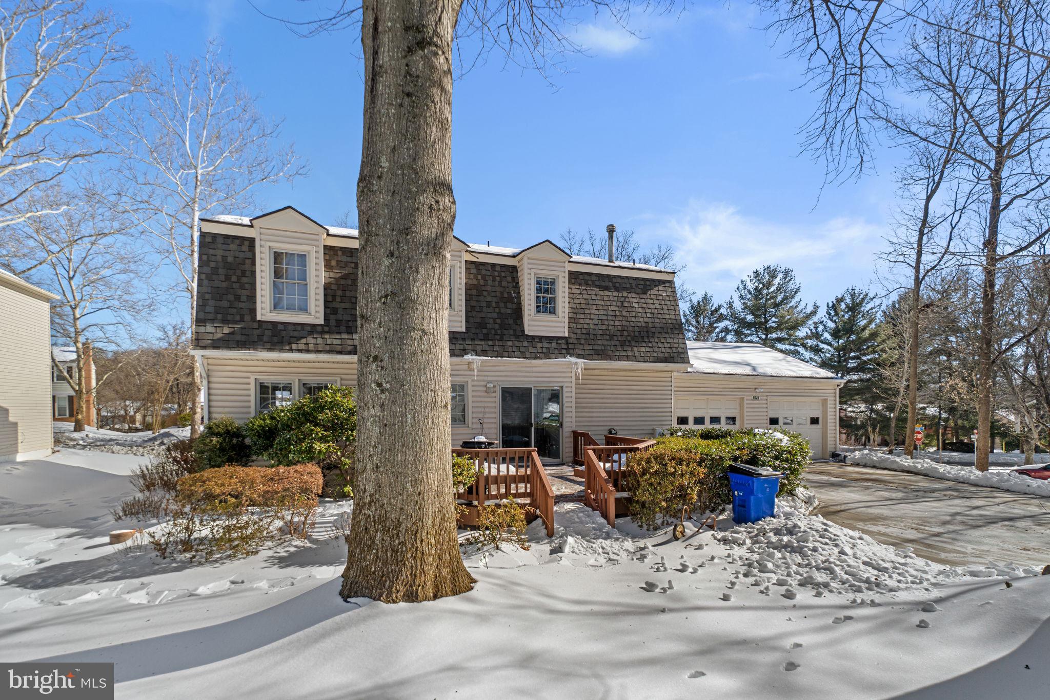 LONG REACH - Residential