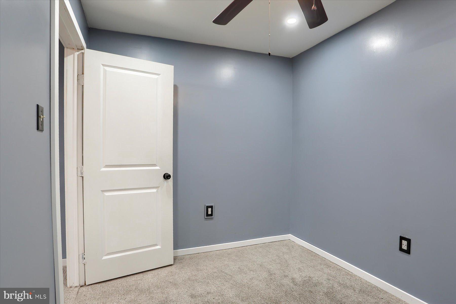 HEISHMAN GARDENS - Residential