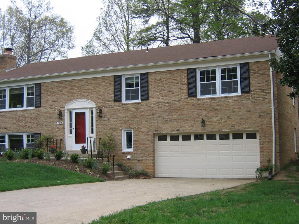 WILTON WOODS - Residential Lease