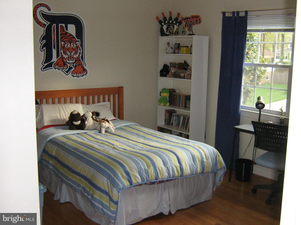 WILTON WOODS - Residential Lease