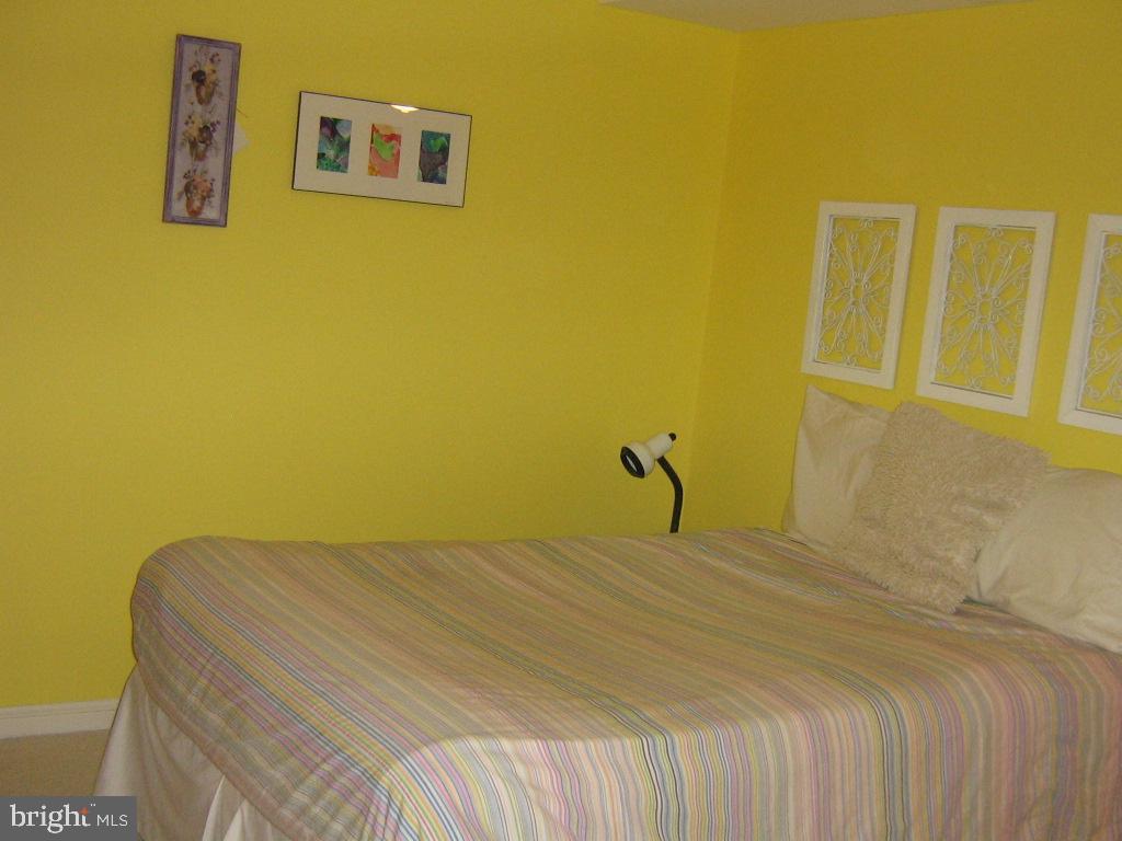 WILTON WOODS - Residential Lease