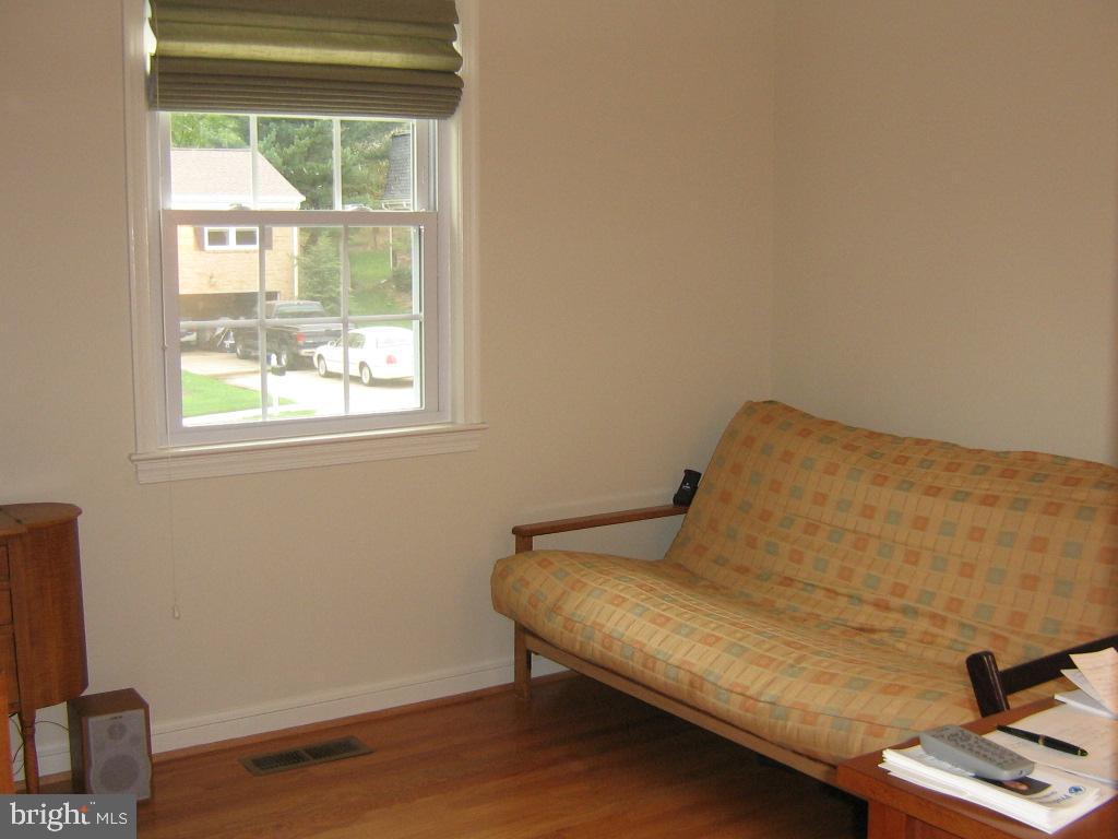 WILTON WOODS - Residential Lease