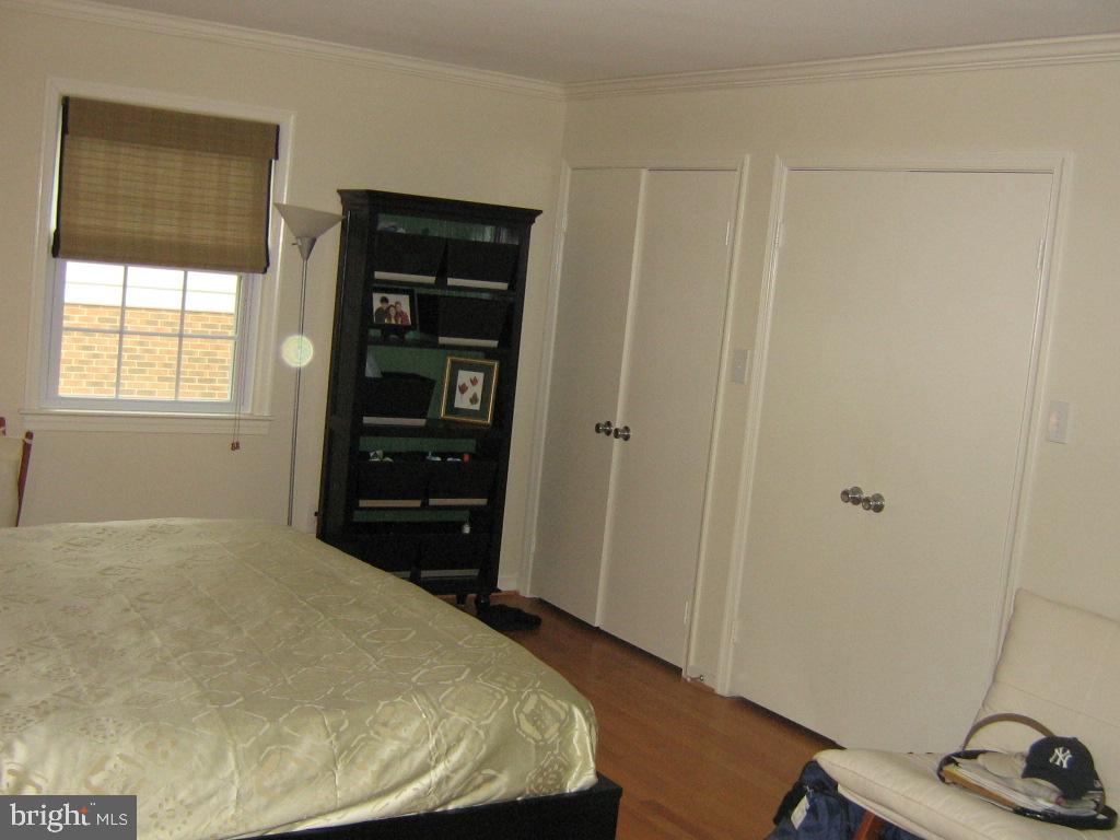 WILTON WOODS - Residential Lease