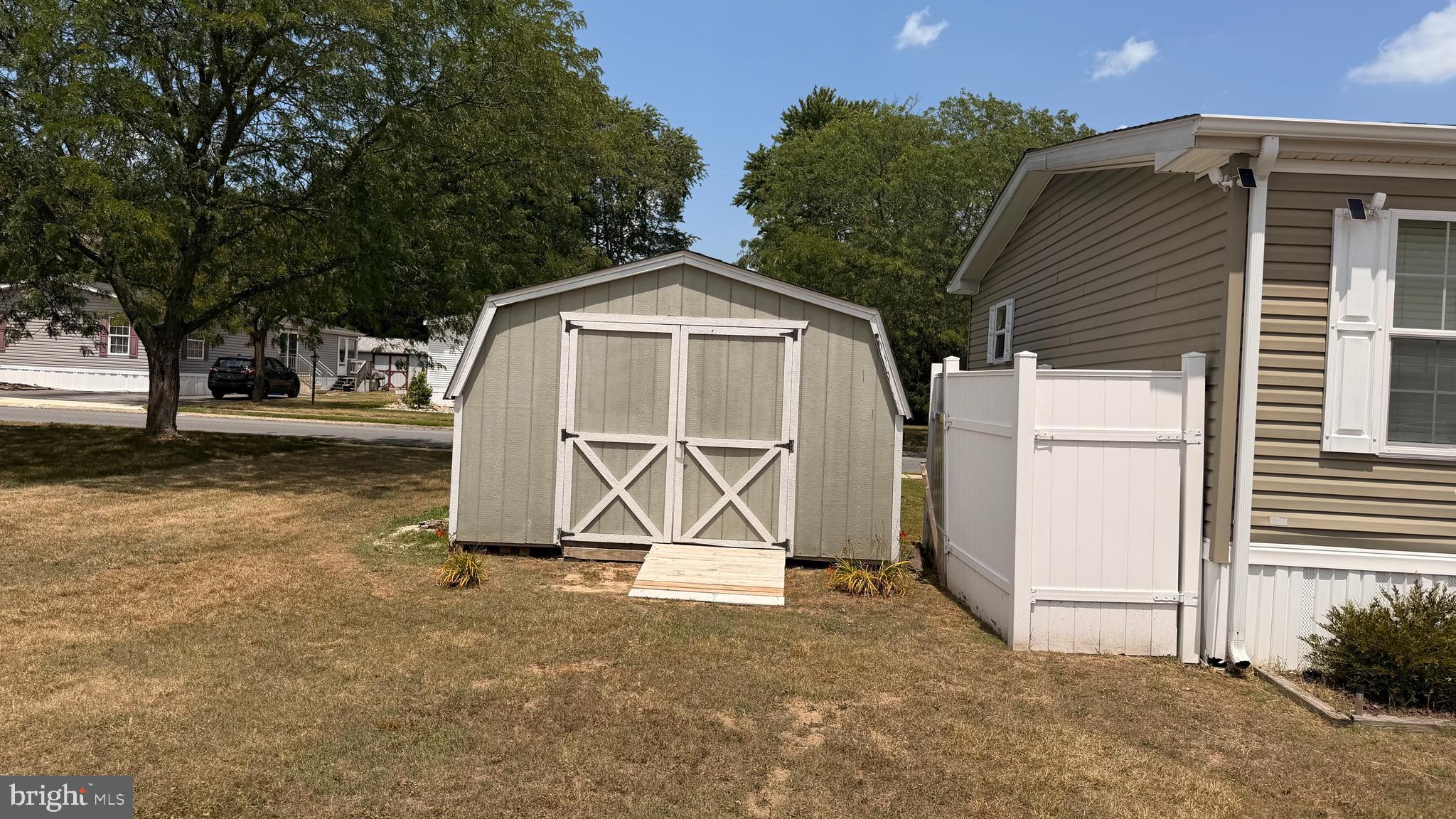 112 SKYLINE LOCUST DRIVE 112
