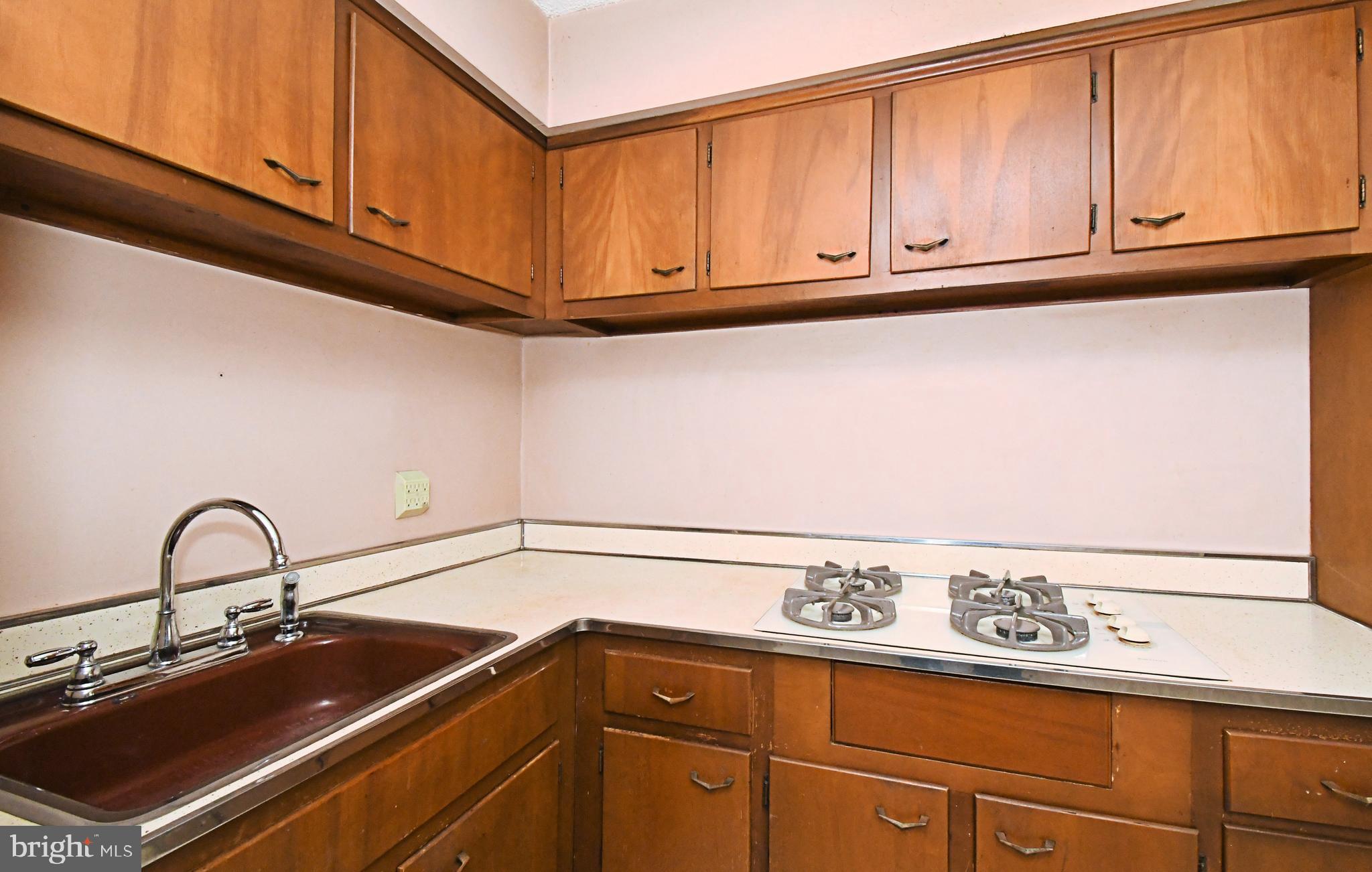 ABBEY DOWNS - Residential