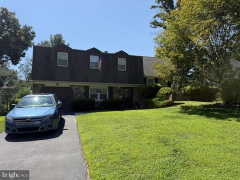 Homes For Sale - 34 Fawn Drive<br/> SOUTHAMPTON, PA 18966
