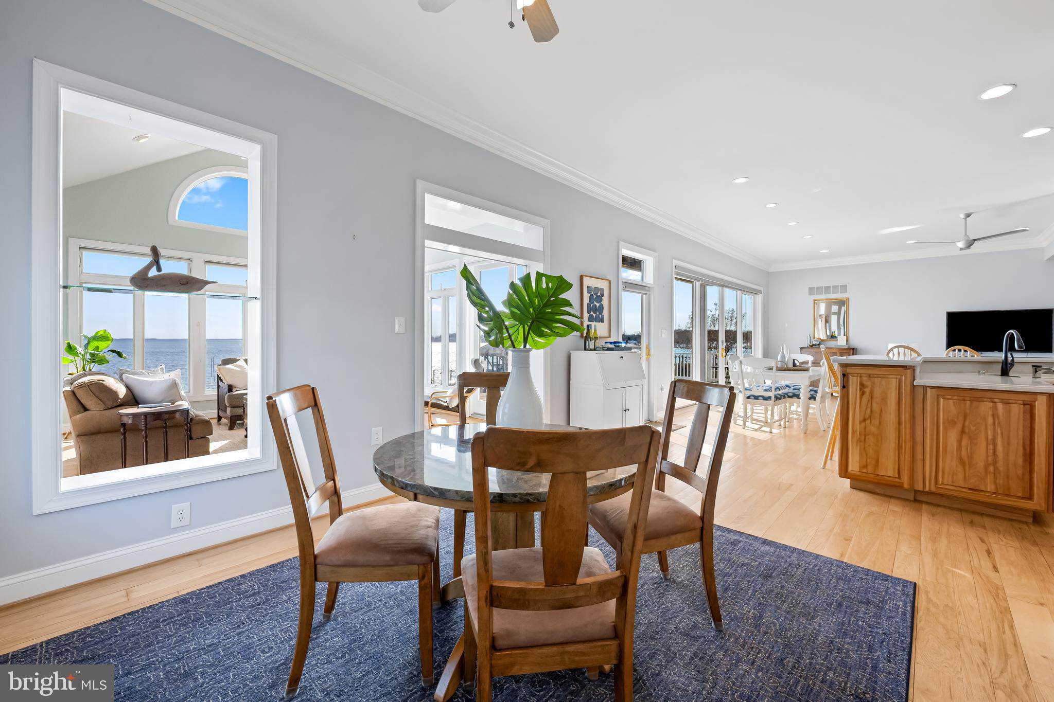 ROCKAWAY BEACH - Residential