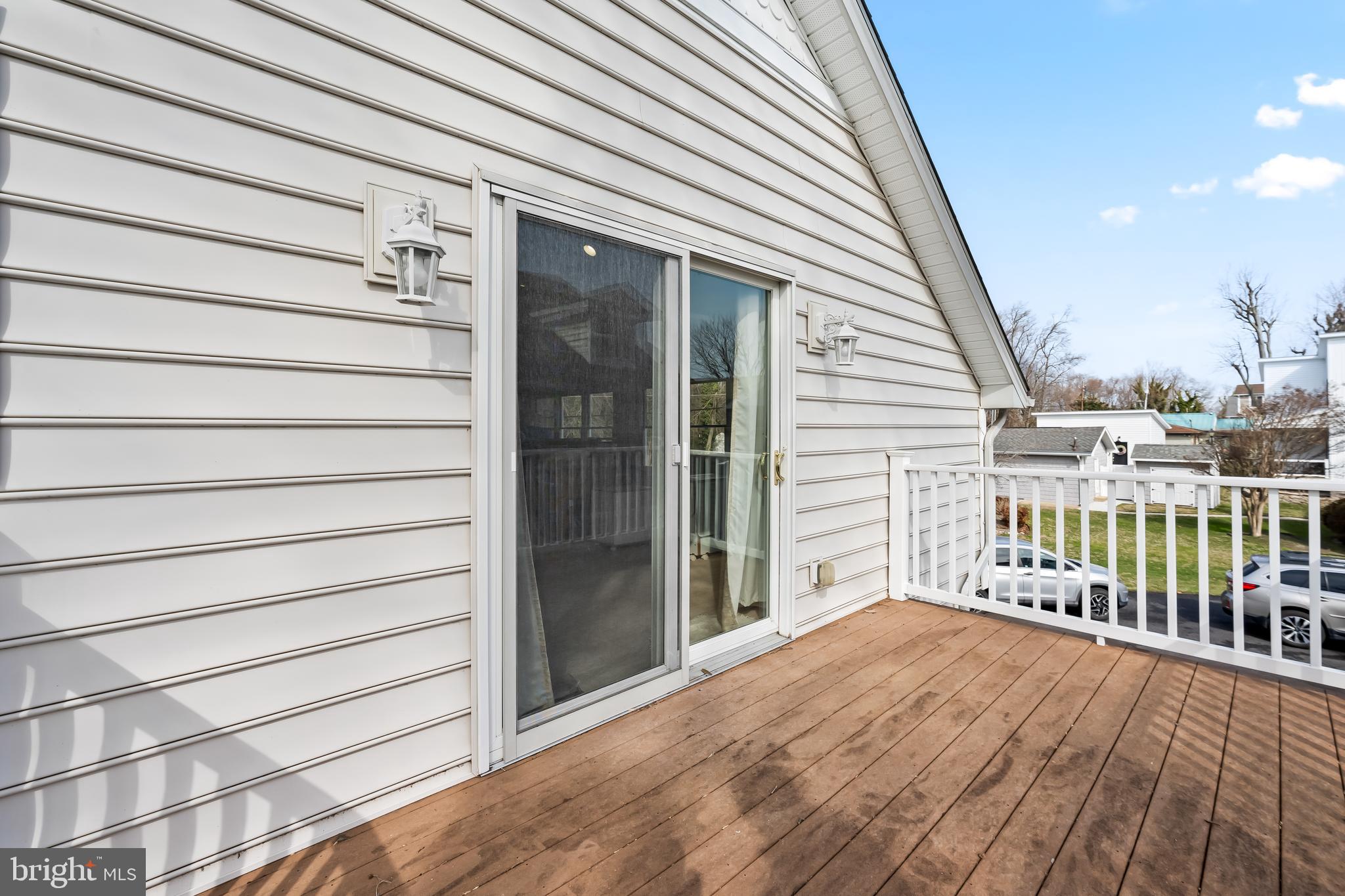 ROCKAWAY BEACH - Residential