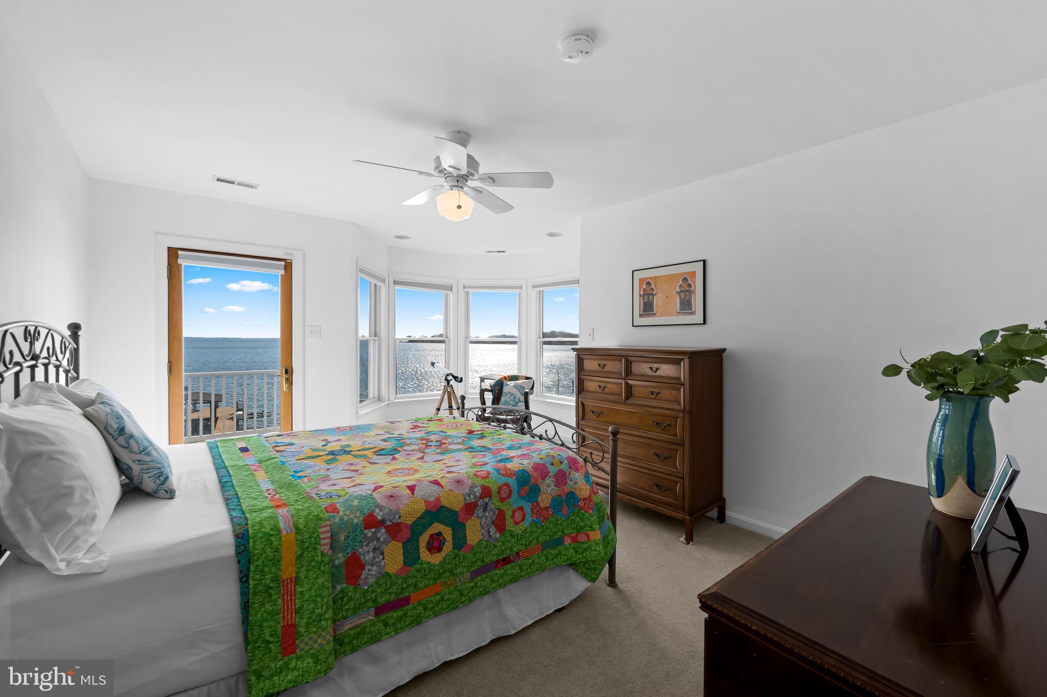 ROCKAWAY BEACH - Residential