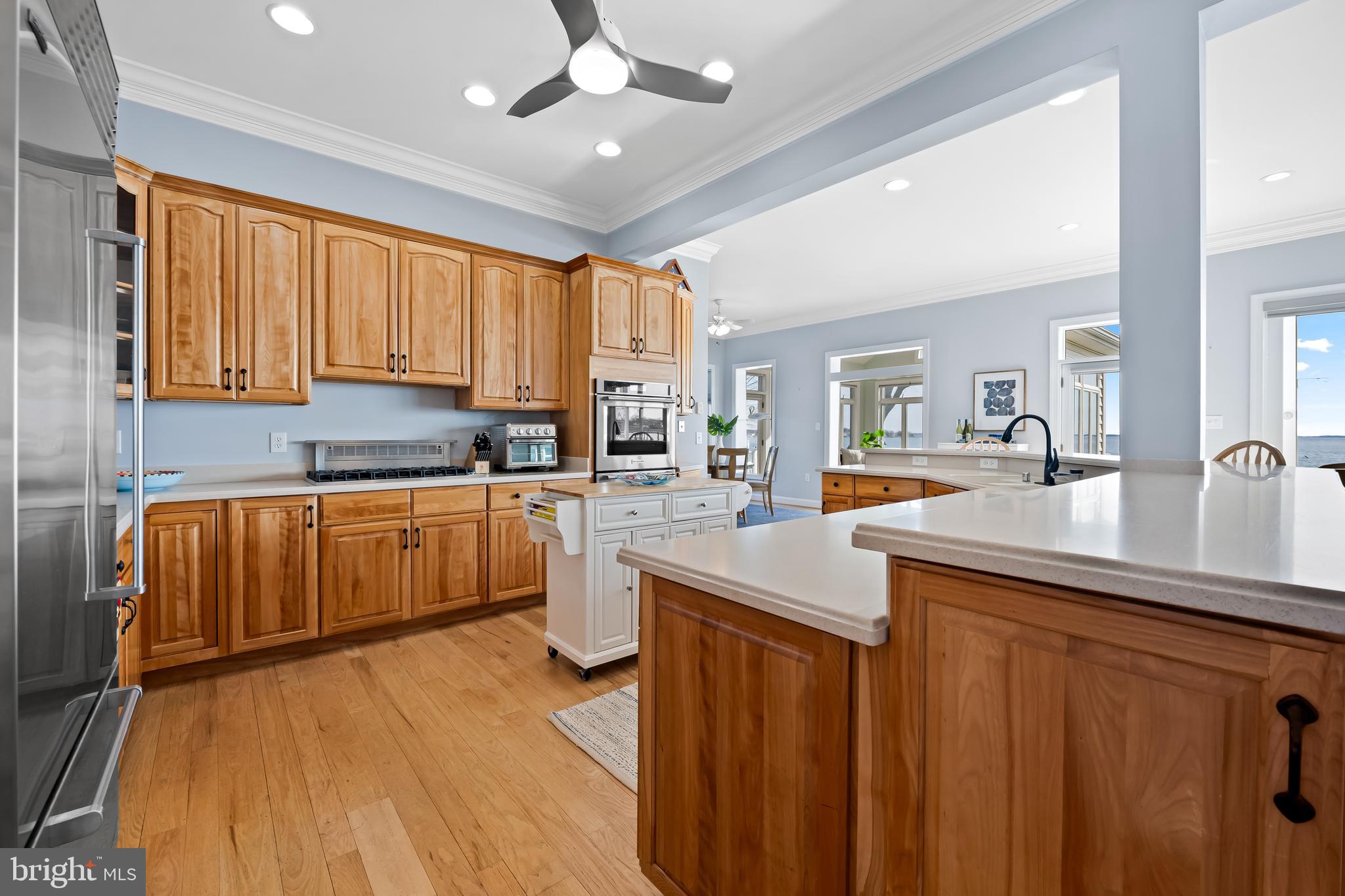 ROCKAWAY BEACH - Residential