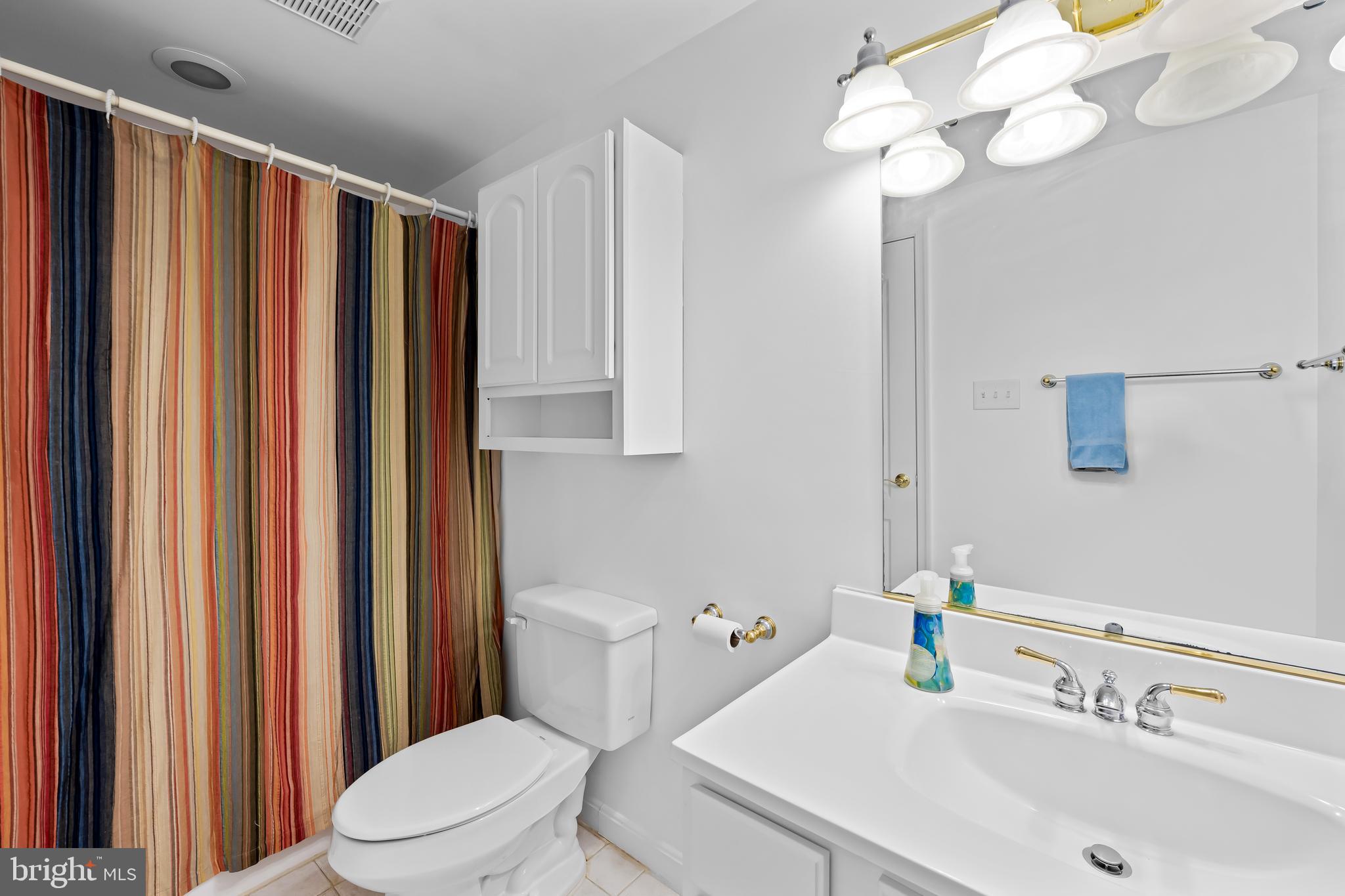 ROCKAWAY BEACH - Residential