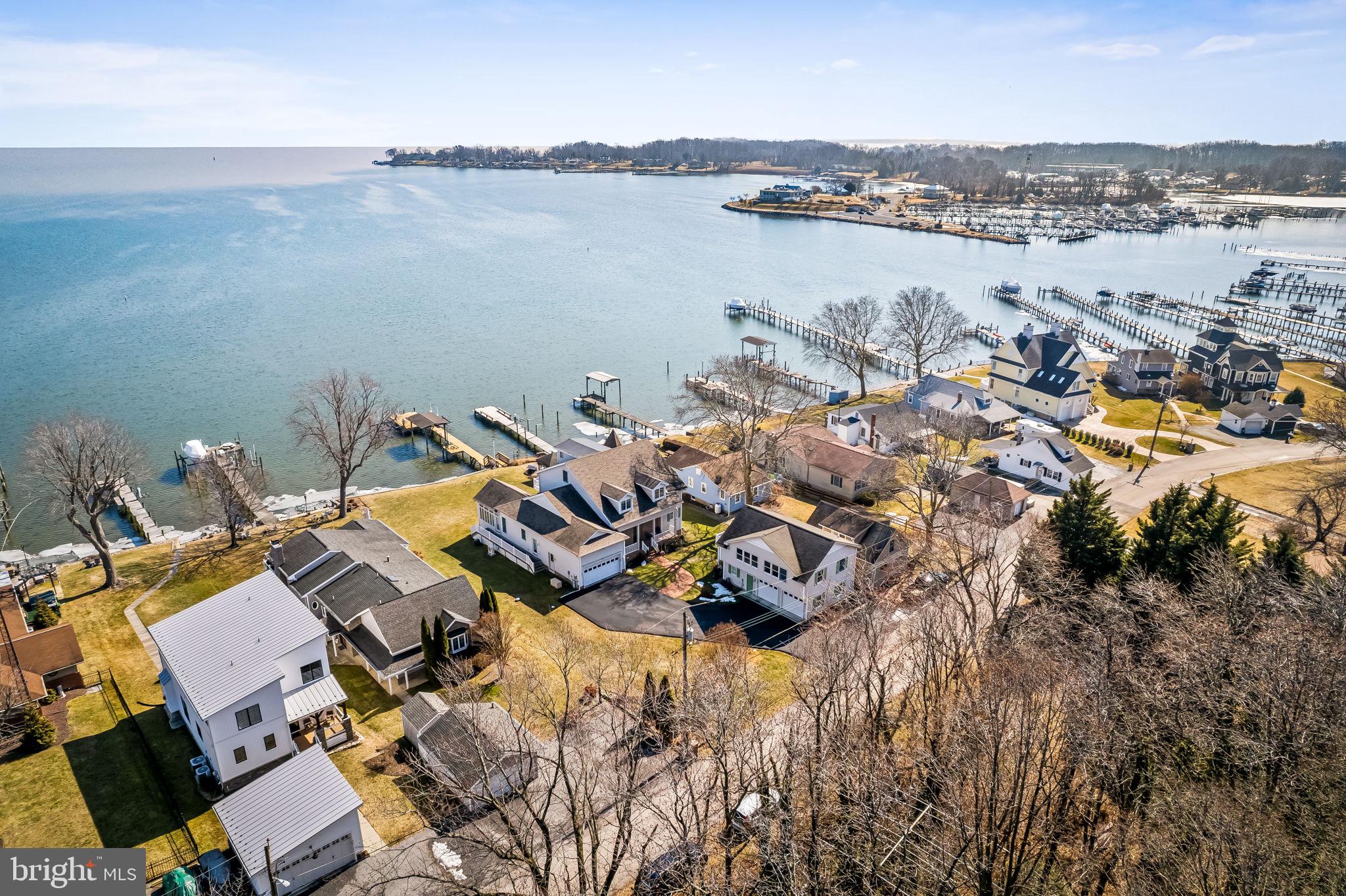 ROCKAWAY BEACH - Residential