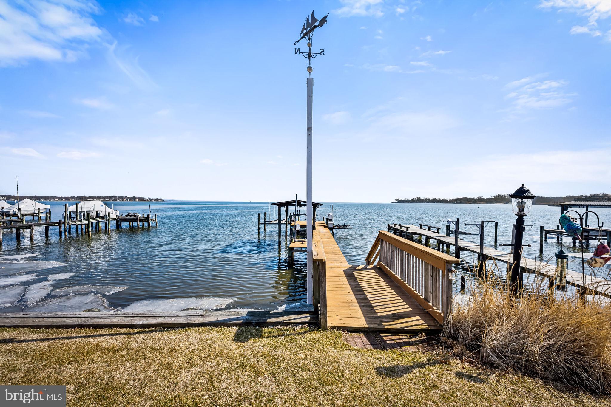 ROCKAWAY BEACH - Residential