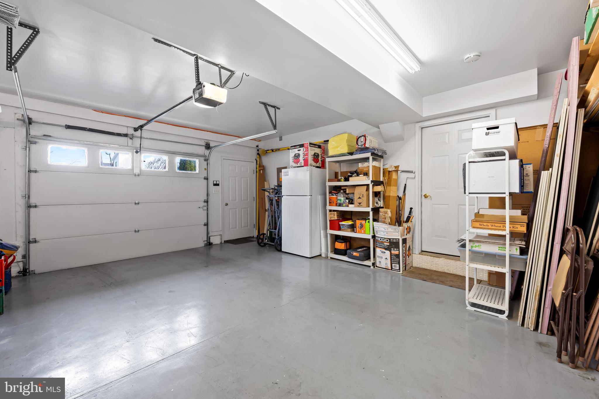 ROCKAWAY BEACH - Residential