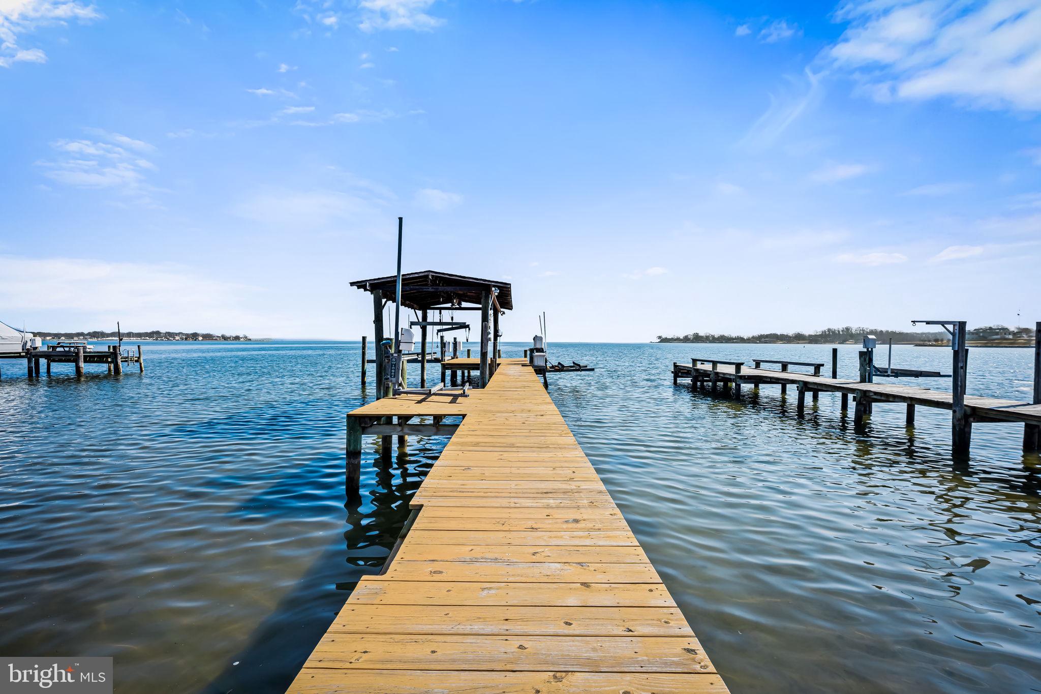 ROCKAWAY BEACH - Residential