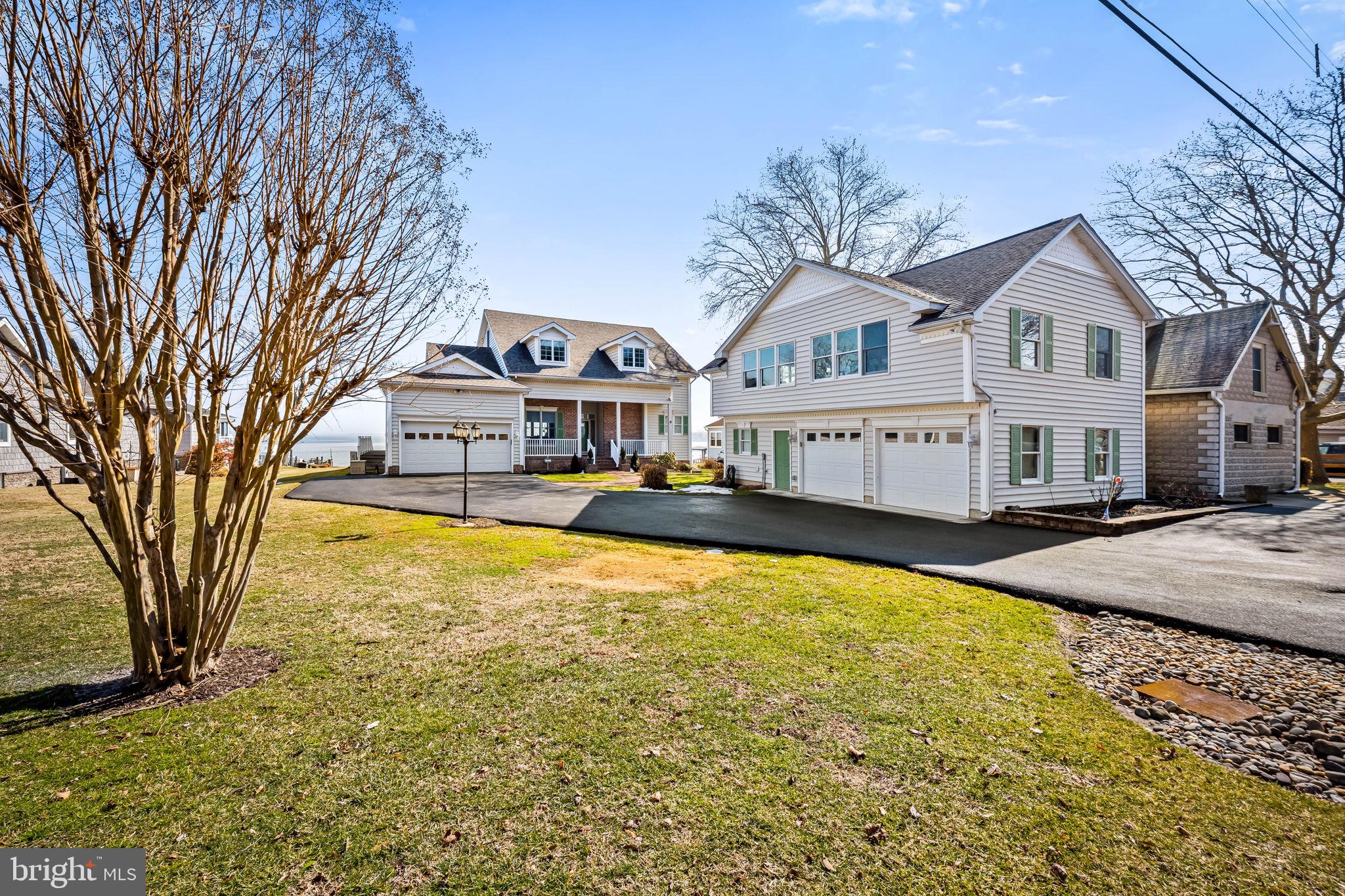 ROCKAWAY BEACH - Residential