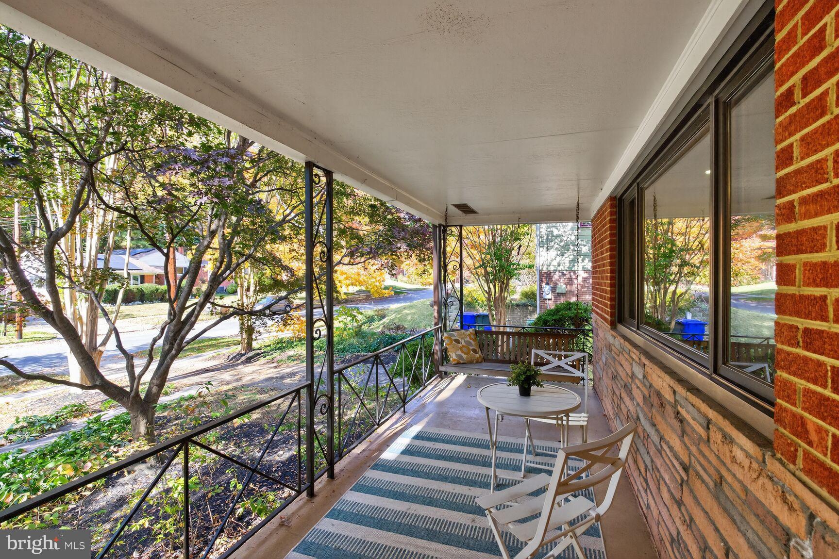 HILLANDALE - Residential