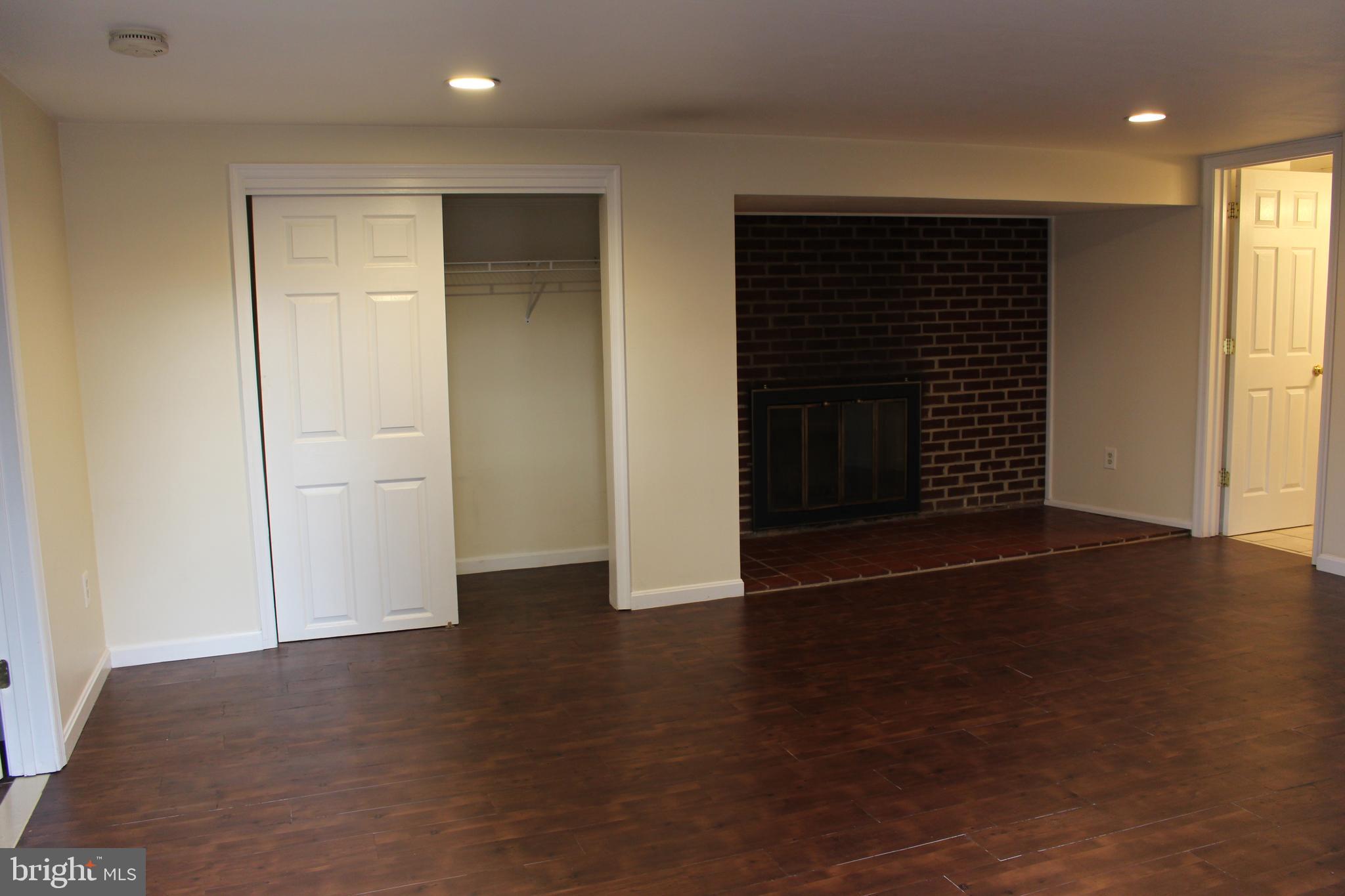 19121 WAYNE DRIVE A