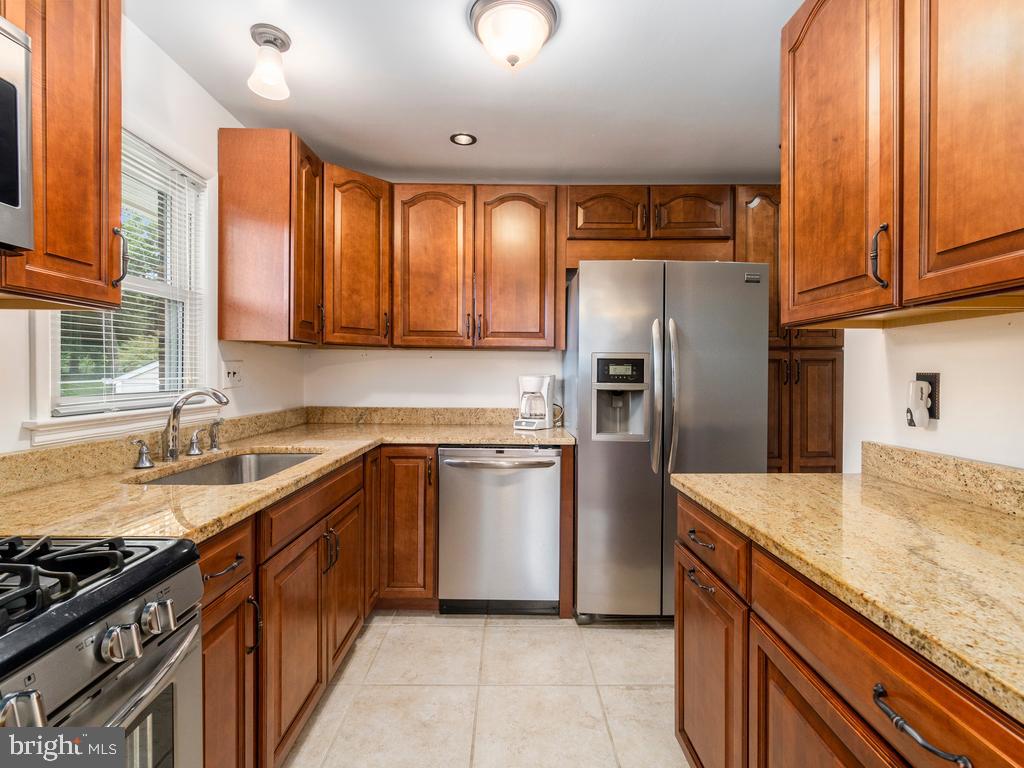 RIDGE VIEW ESTATES - Residential