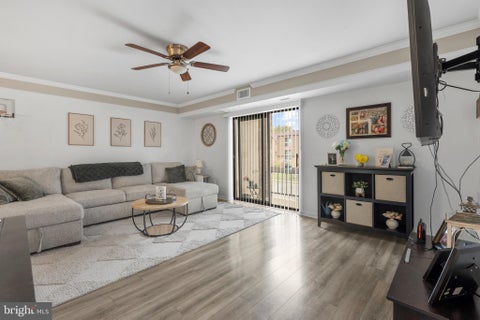 Condo For Sale - 47202 Delaire Landing Road #202<br/> PHILADELPHIA, PA 19114