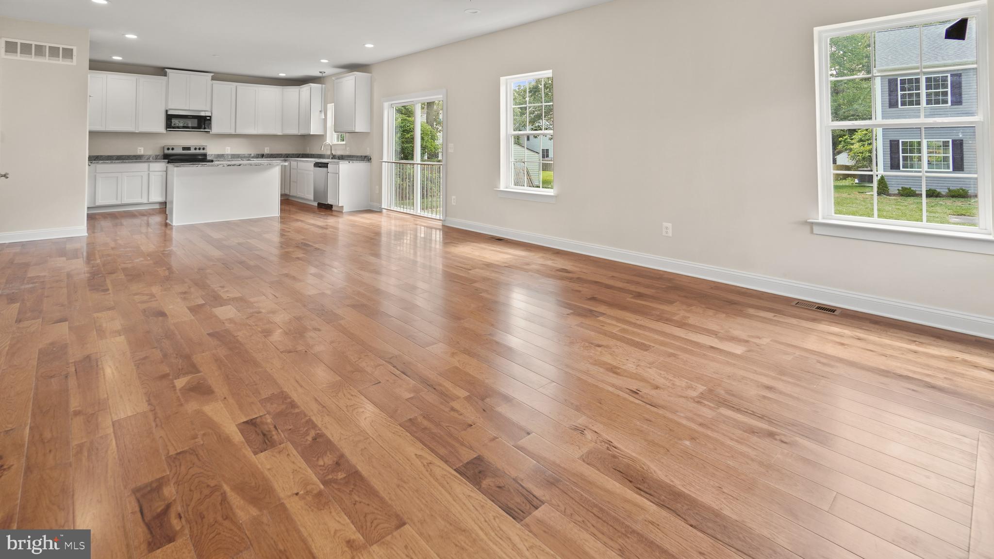 REGULARS - Residential