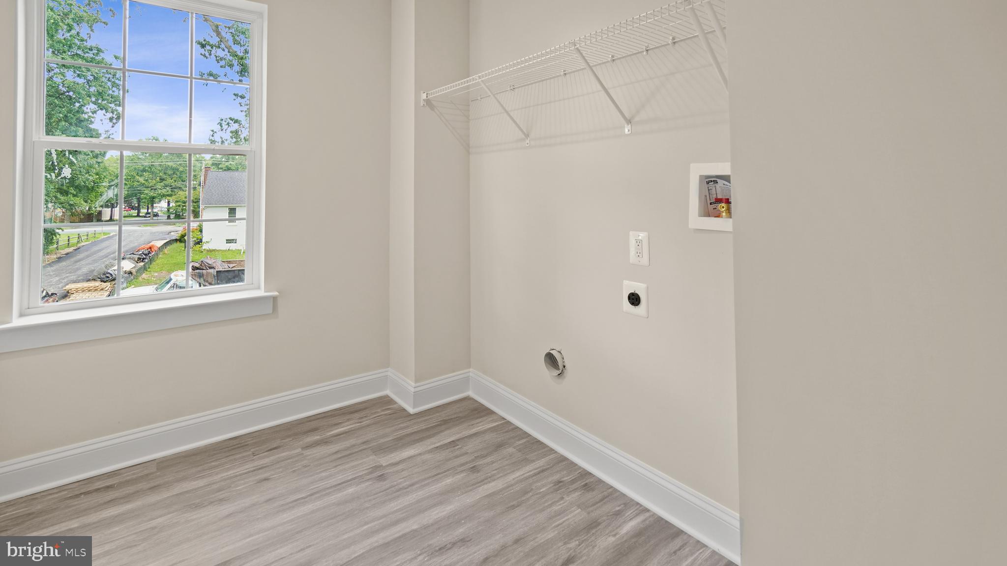 REGULARS - Residential