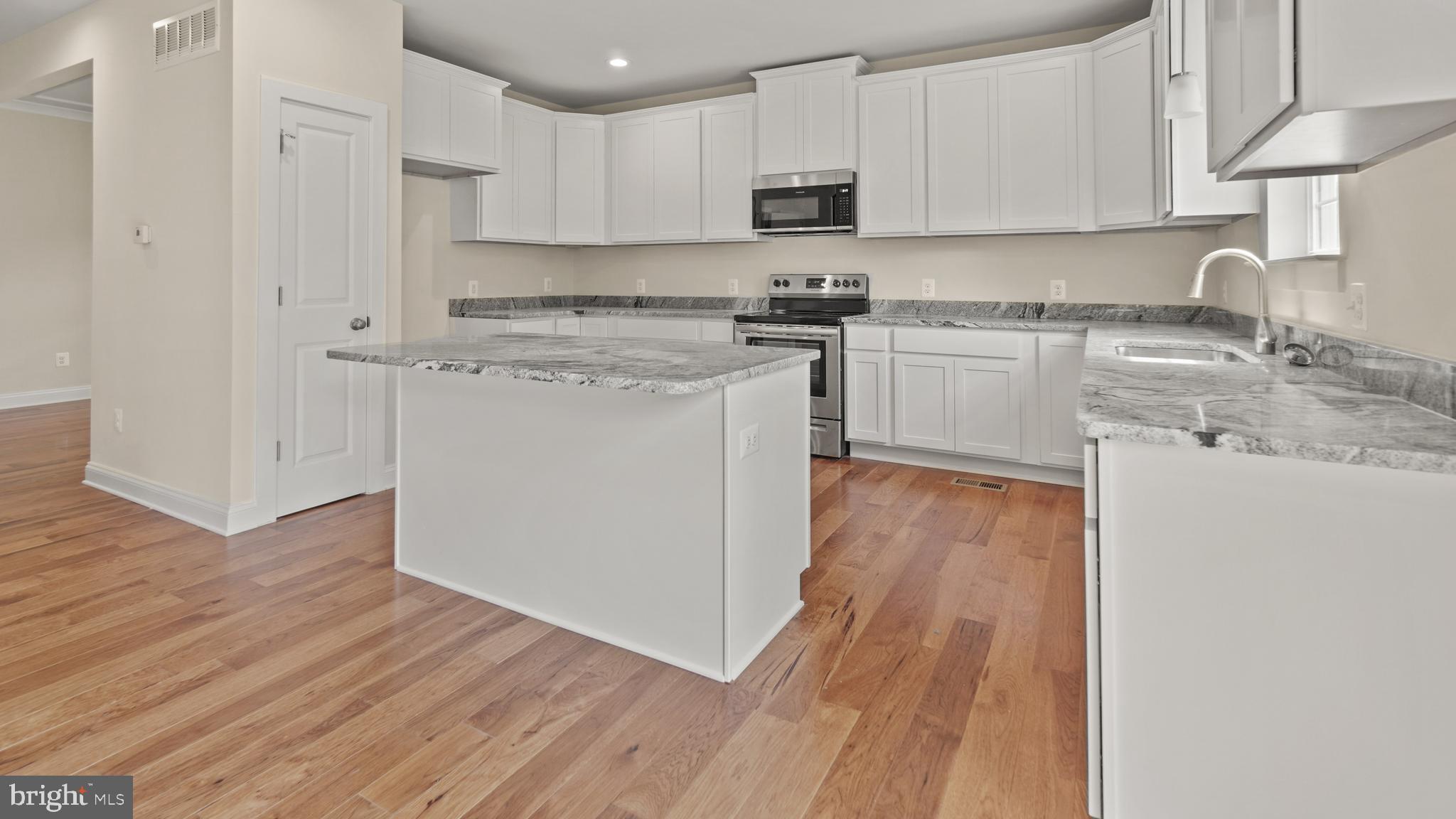 REGULARS - Residential