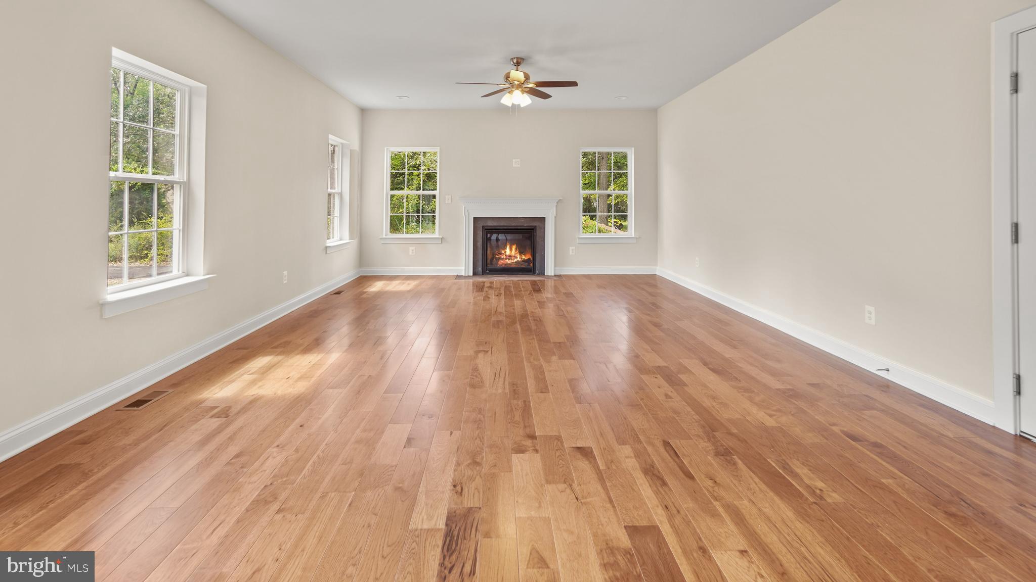 REGULARS - Residential