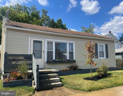 114 N SEWARD STREET YORK PA 17404