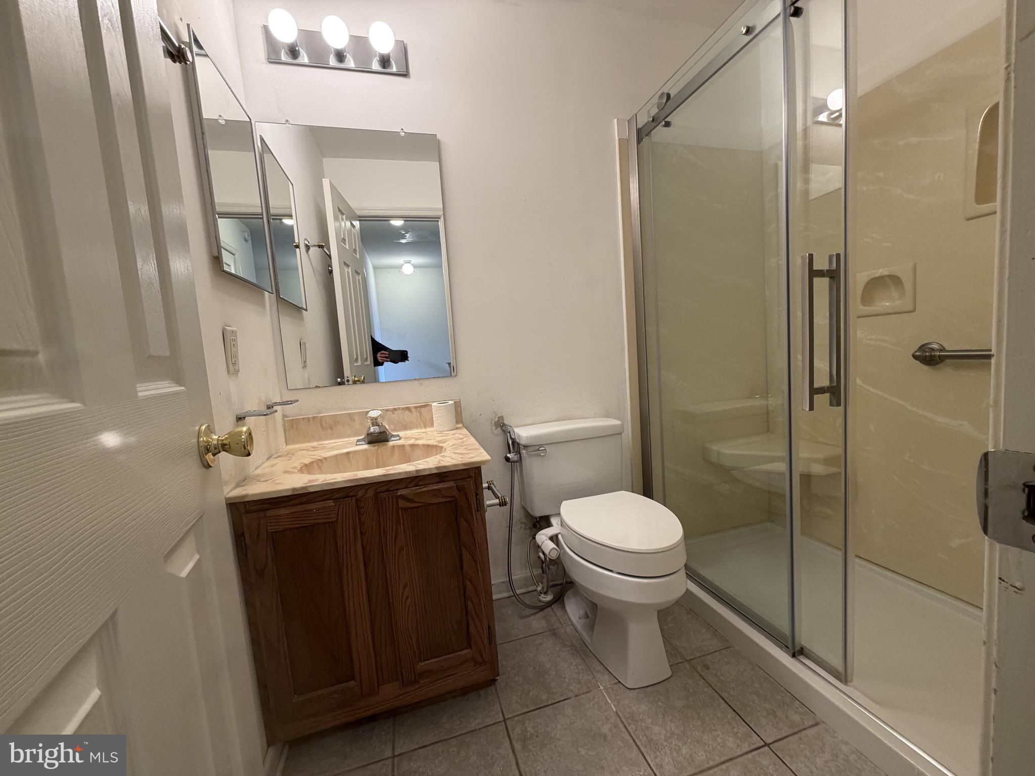 MIDDLETOWN VILLAGE - Residential