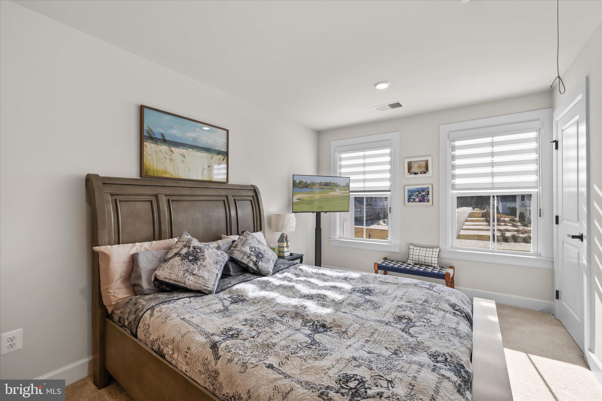 PENINSULA - Residential