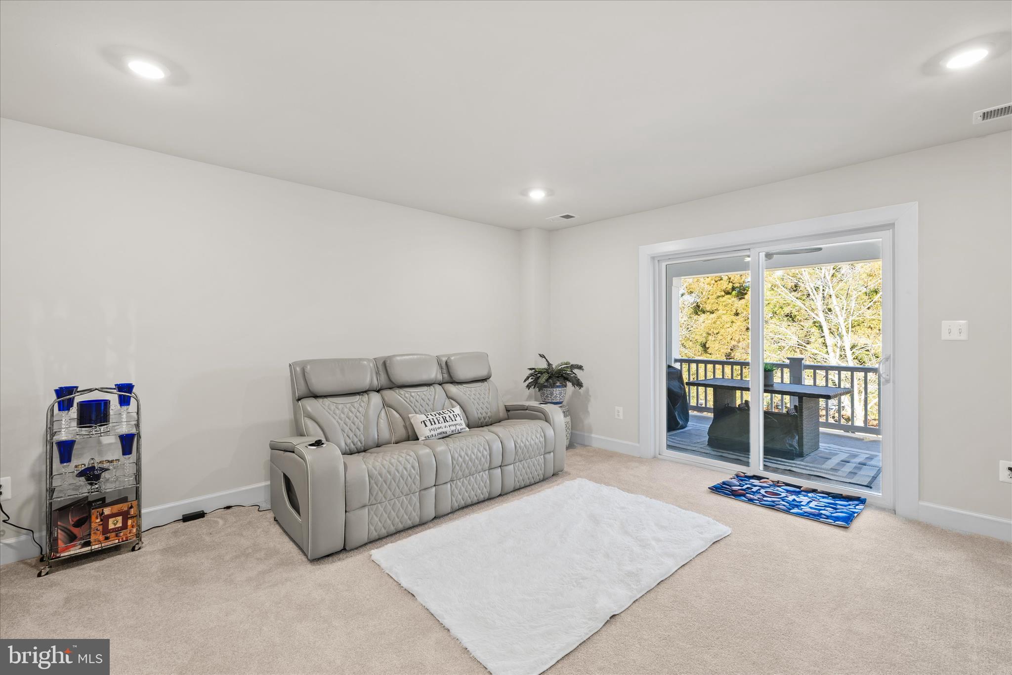 PENINSULA - Residential