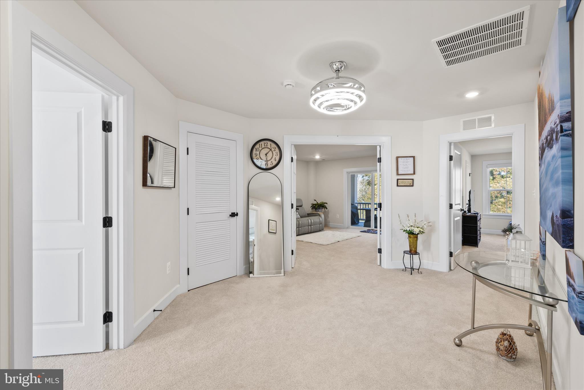 PENINSULA - Residential