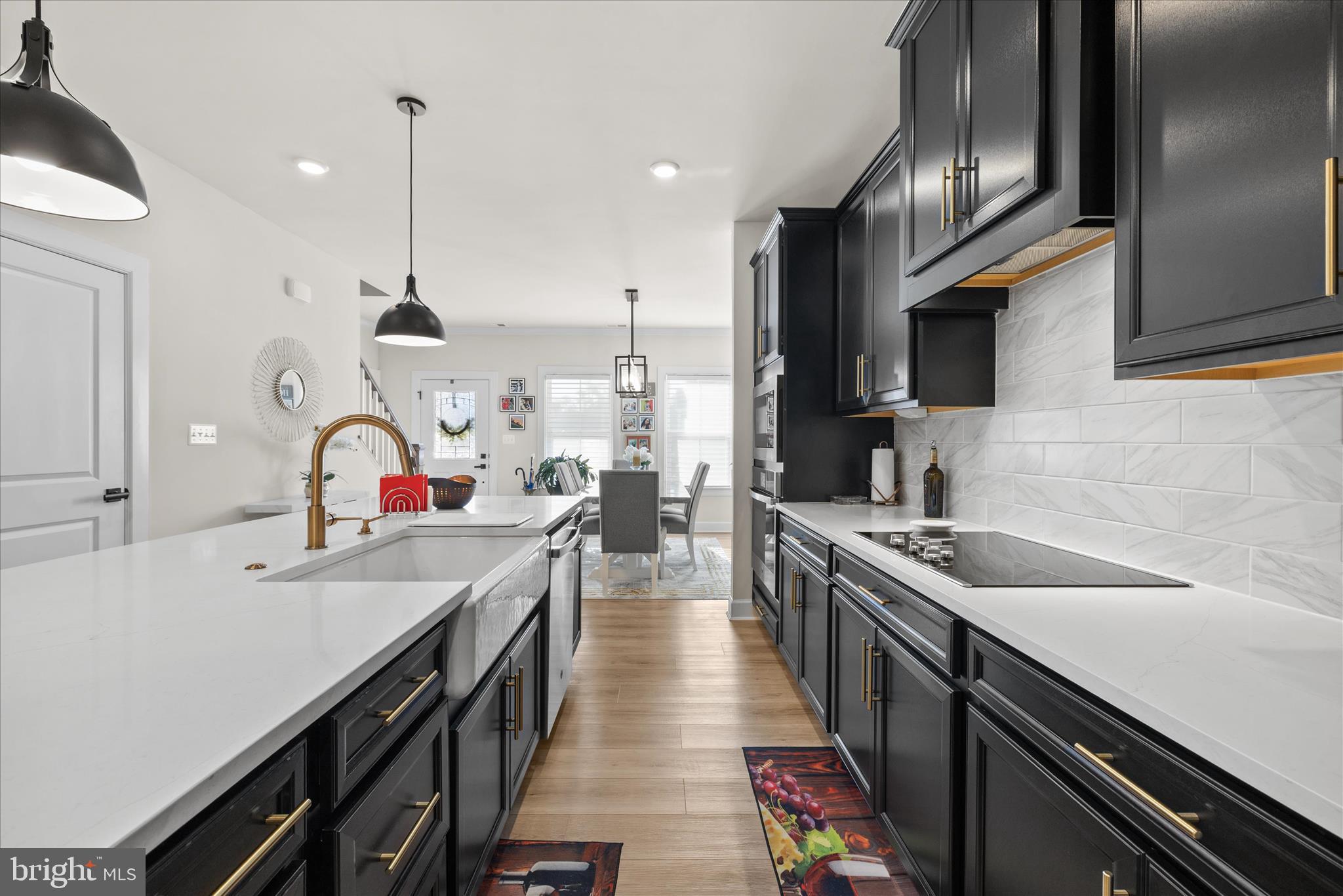 PENINSULA - Residential