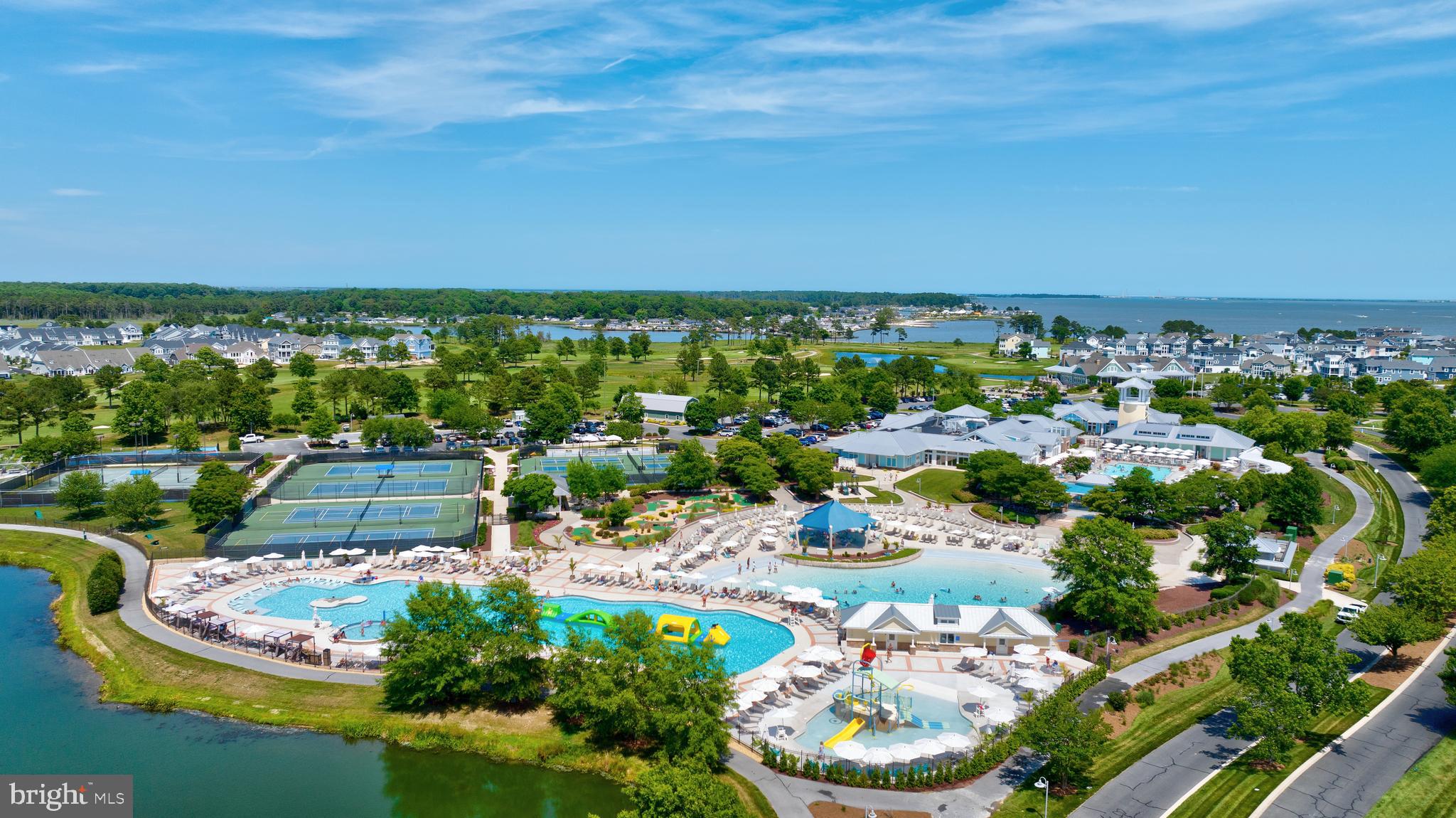 PENINSULA - Residential