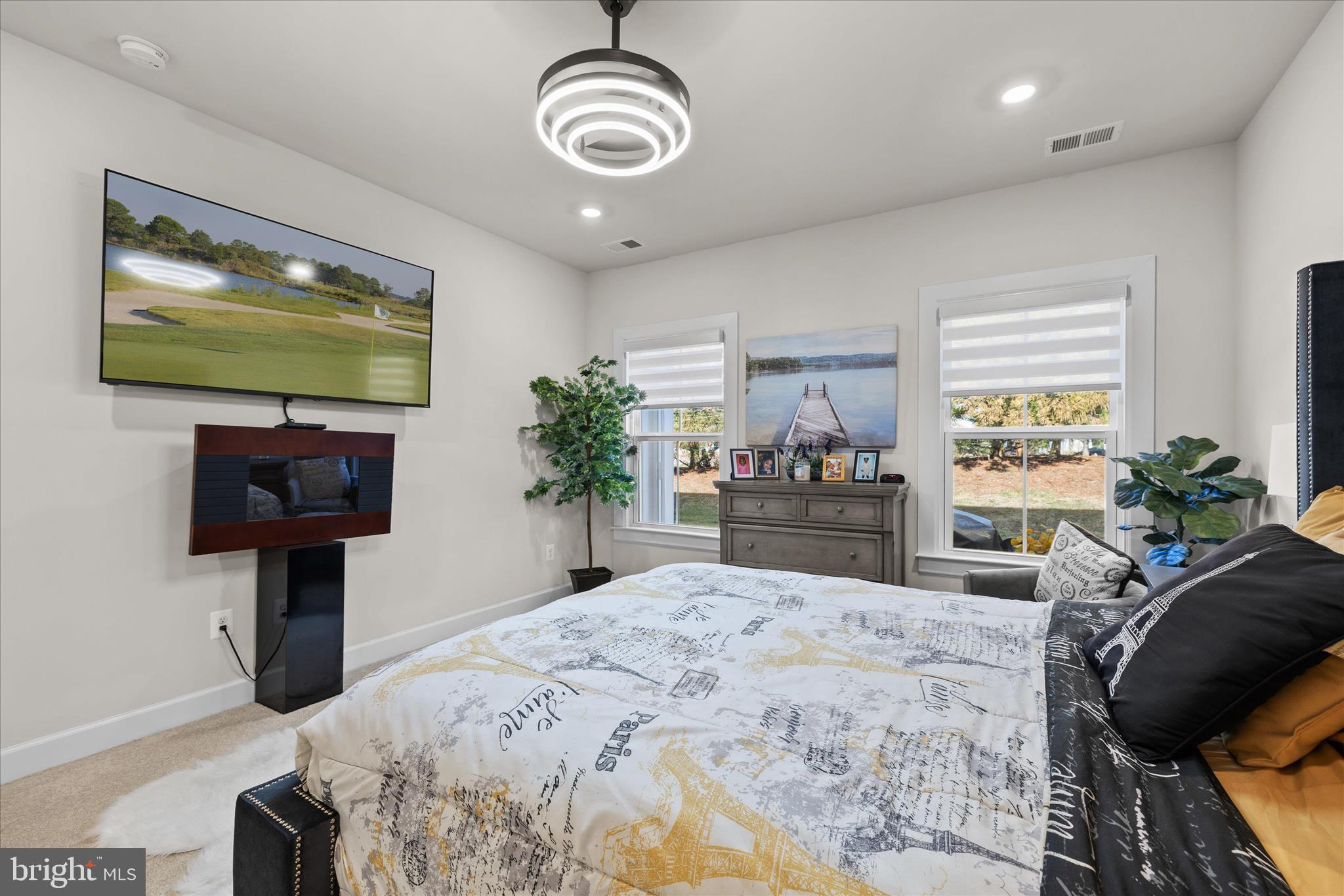 PENINSULA - Residential