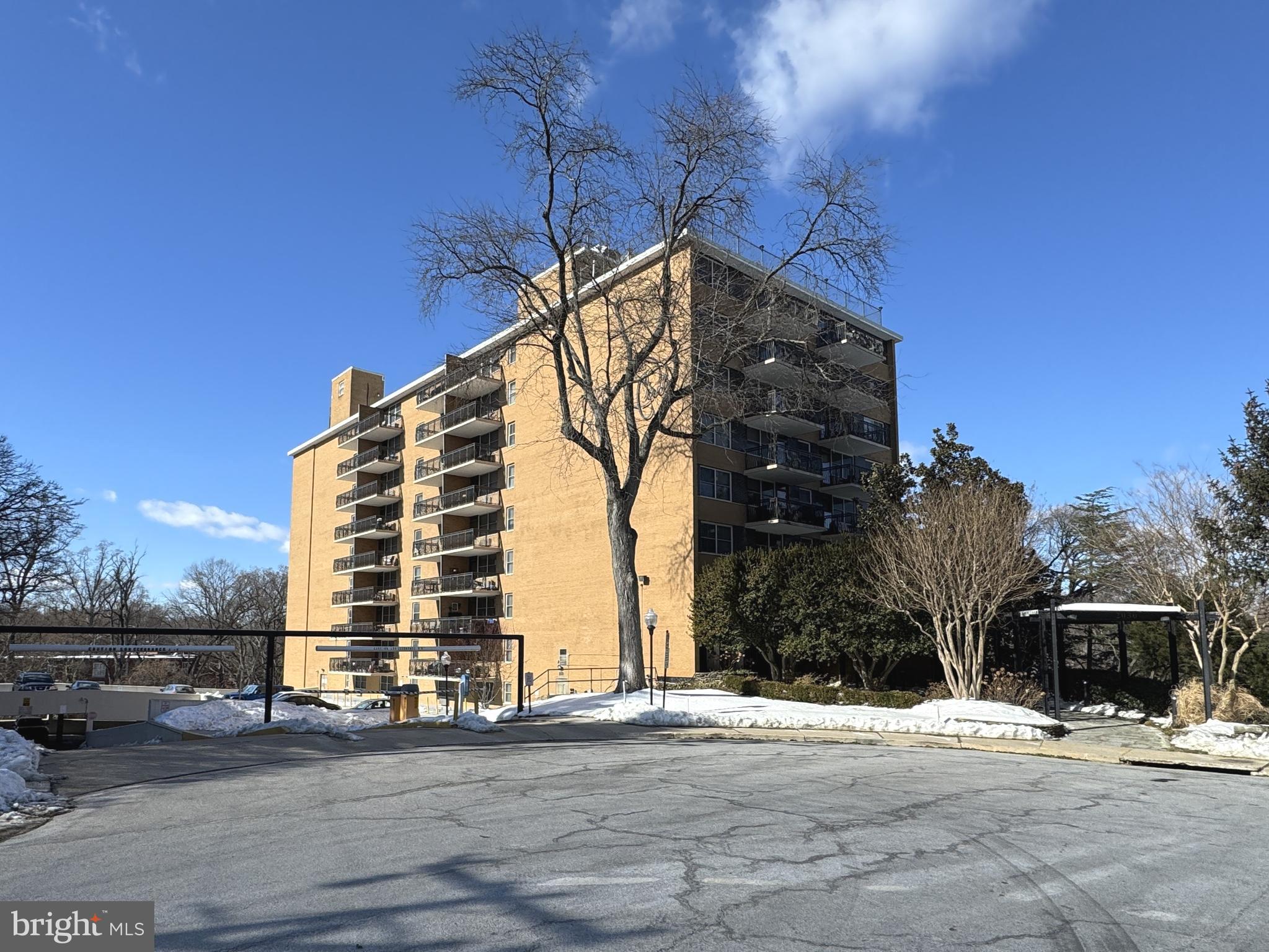 CIRCLE - Residential Lease